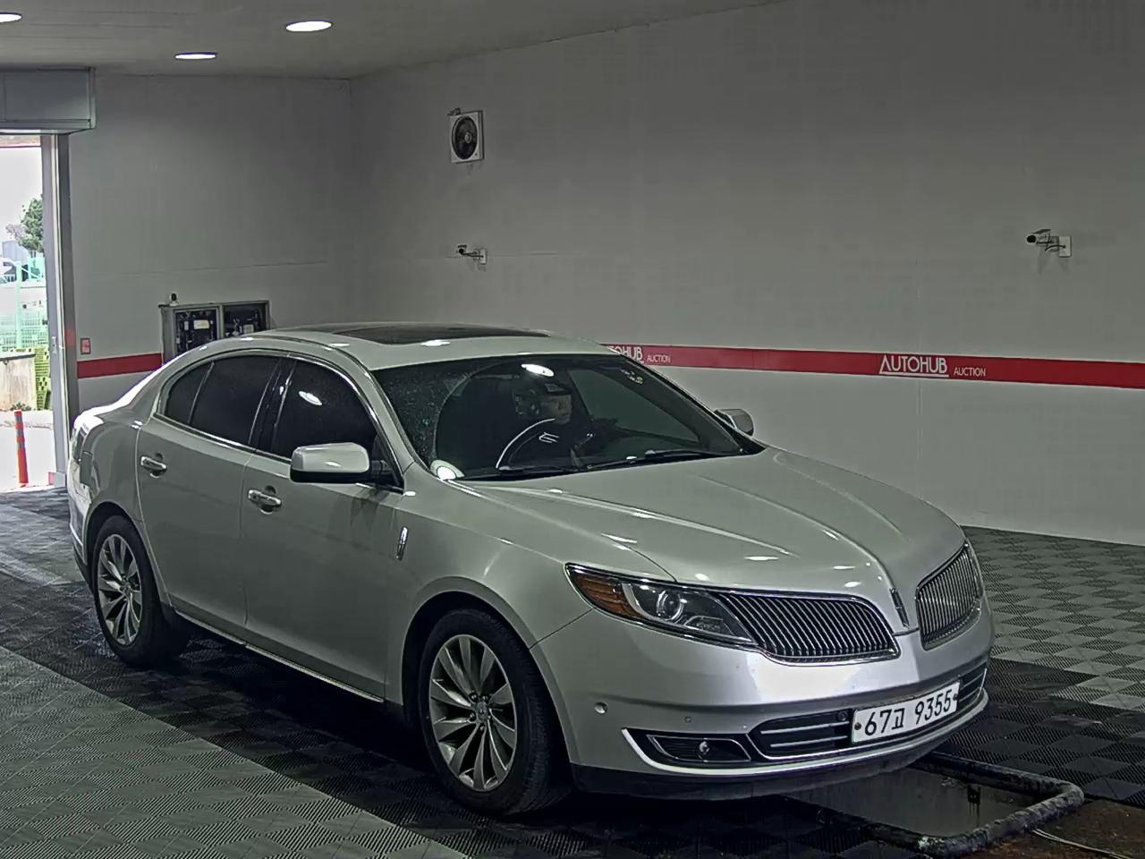 لينكولن MKS 2014 - صورة 2