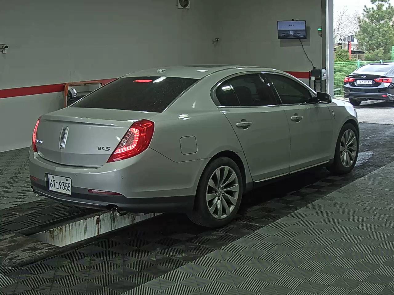 لينكولن MKS 2014 - صورة 4