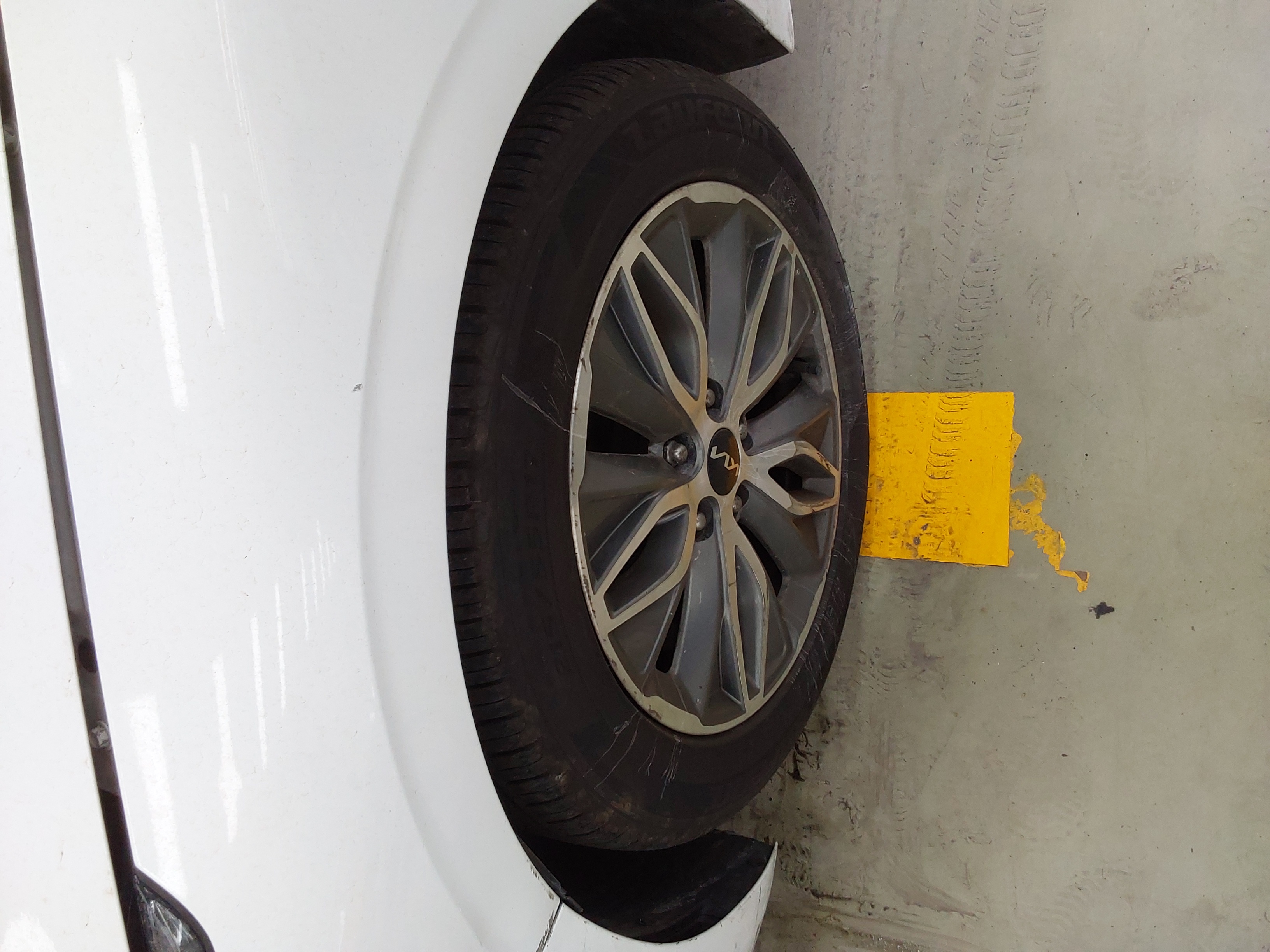 Kia K5 2023 - Image 18