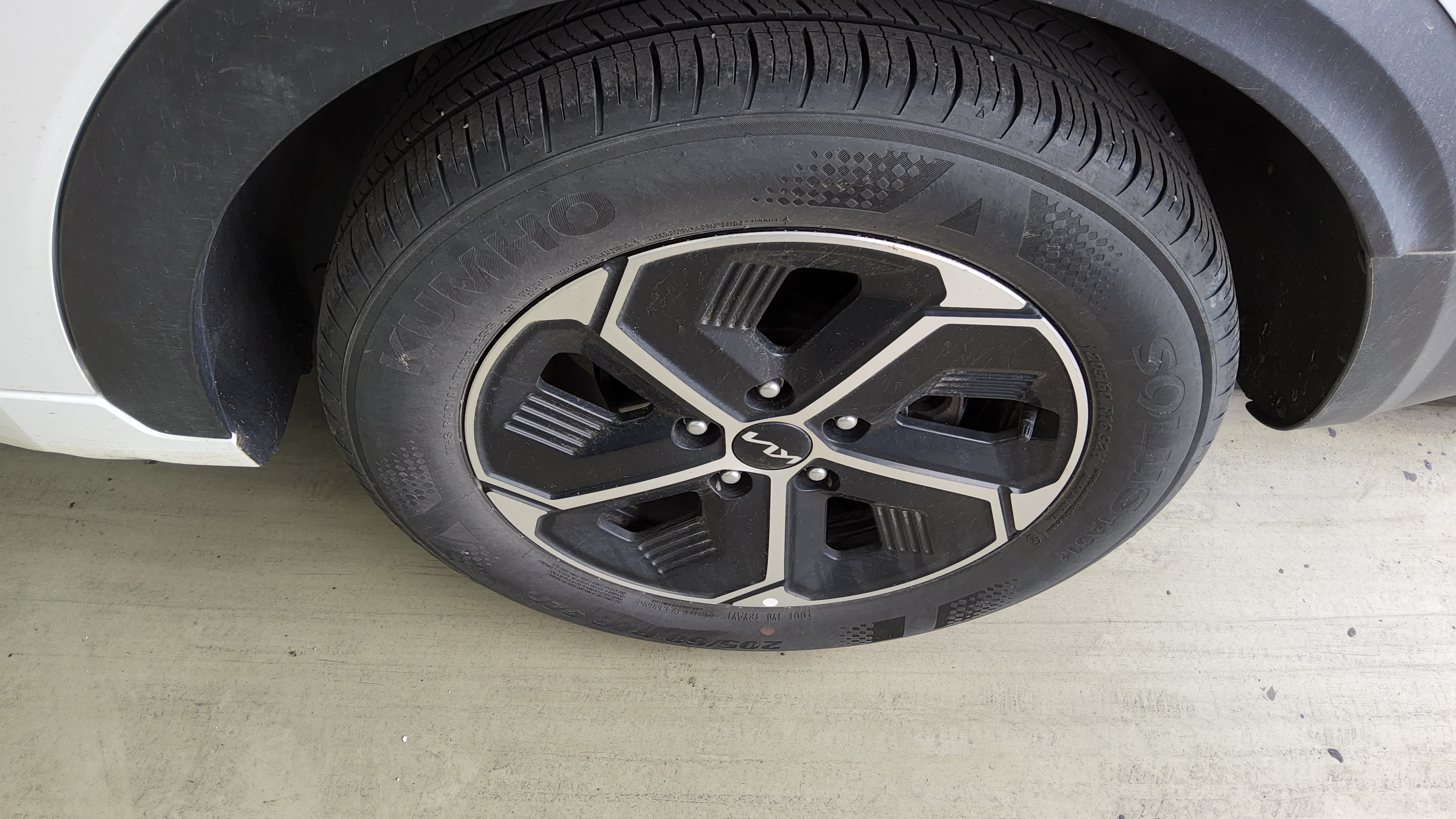 Kia Other 2022 - Image 17
