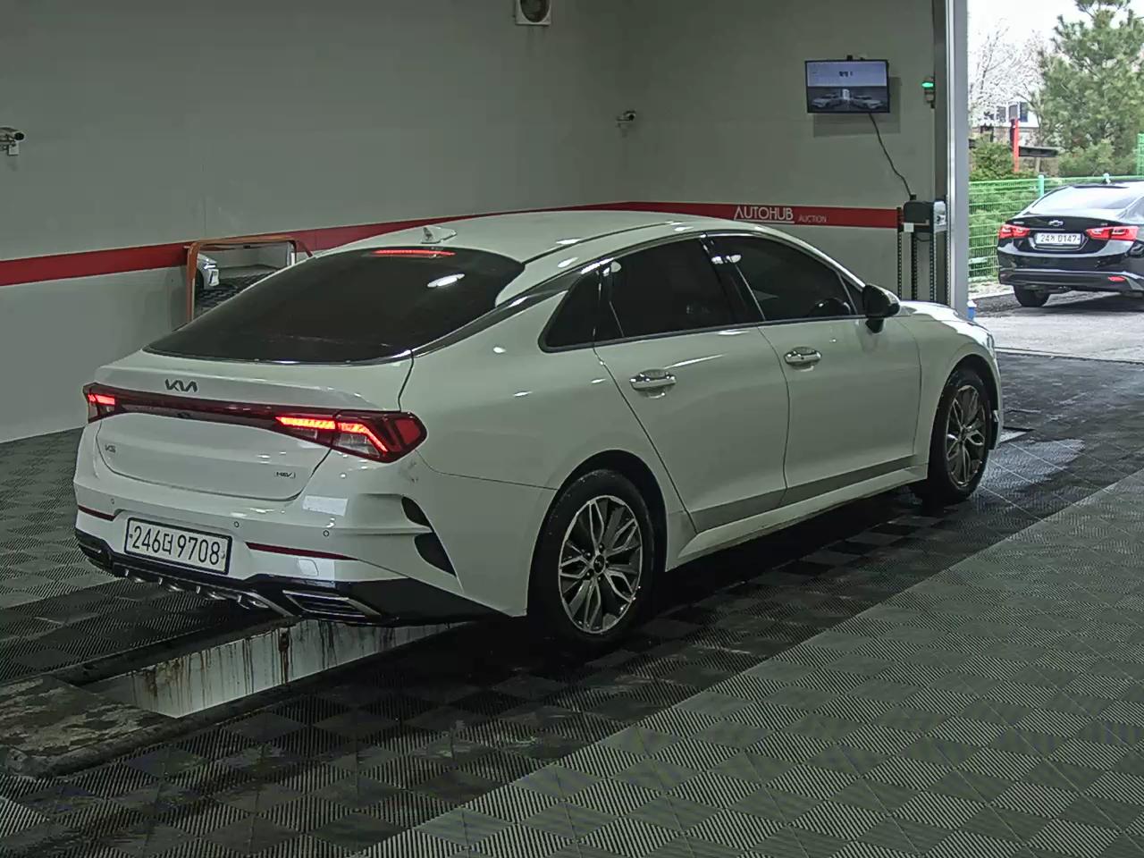 Kia K5 2023 - Image 4