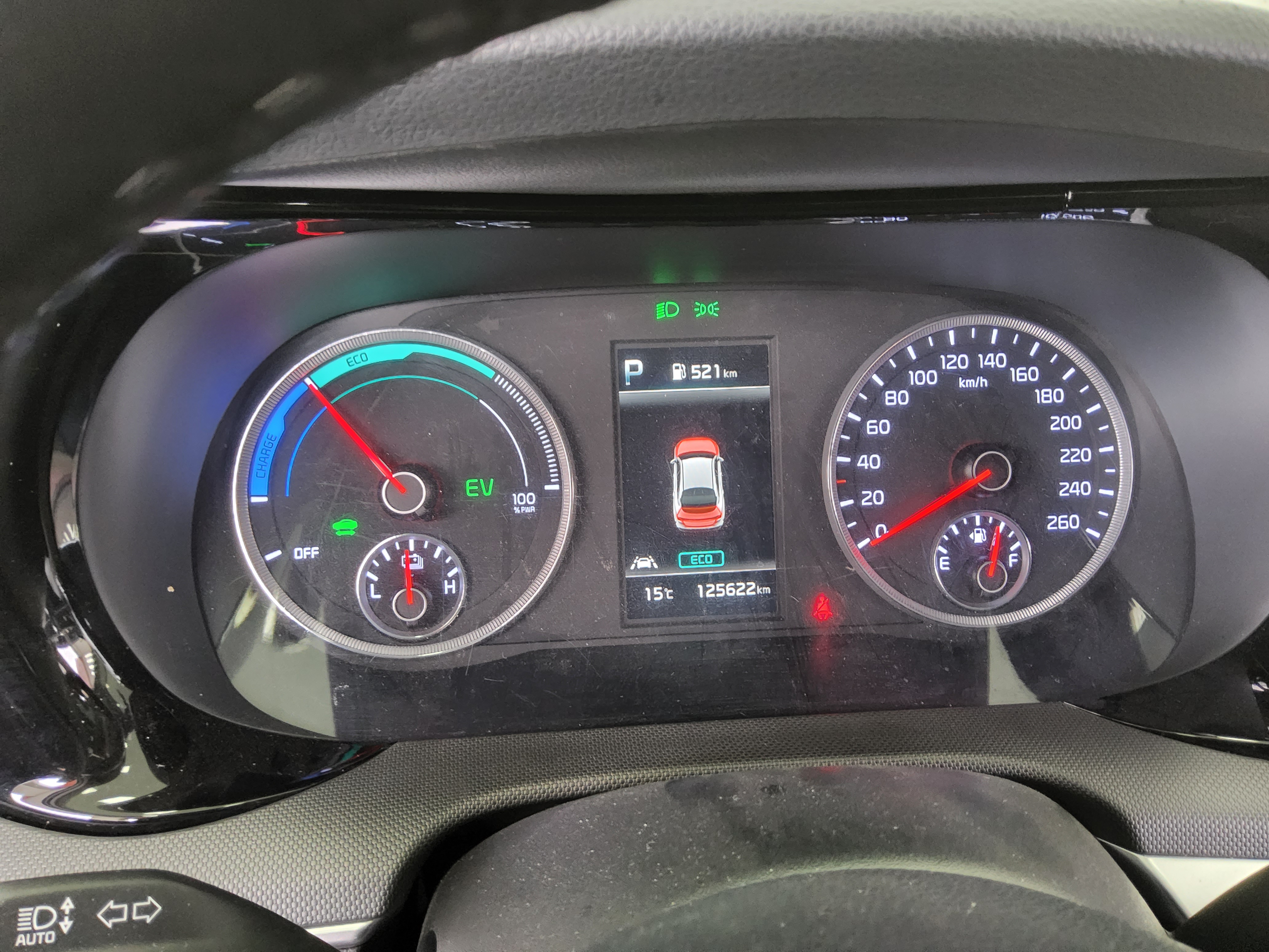 Kia K5 2023 - Image 8