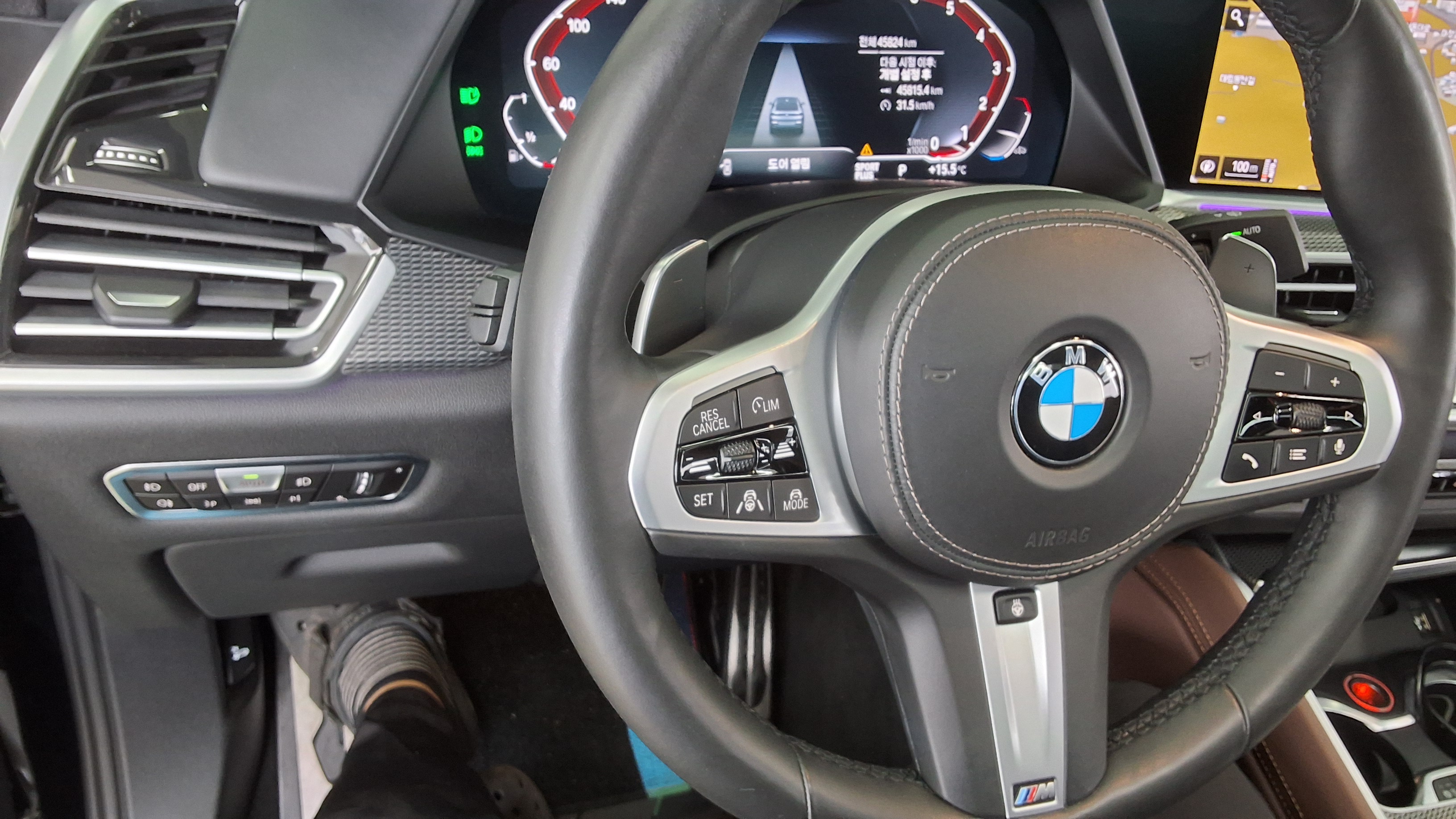 BMW X6 - 16