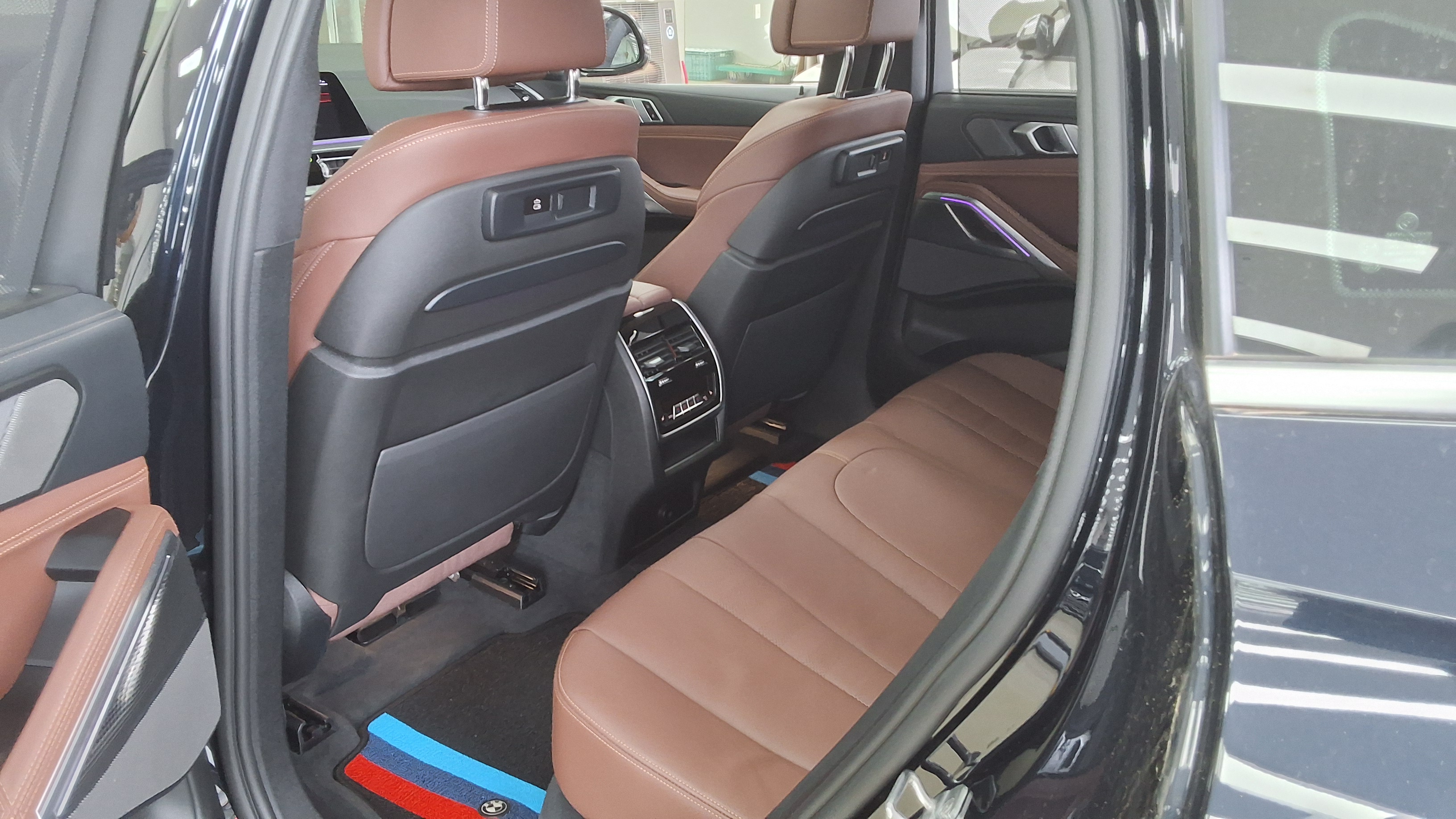 BMW X6 - 11