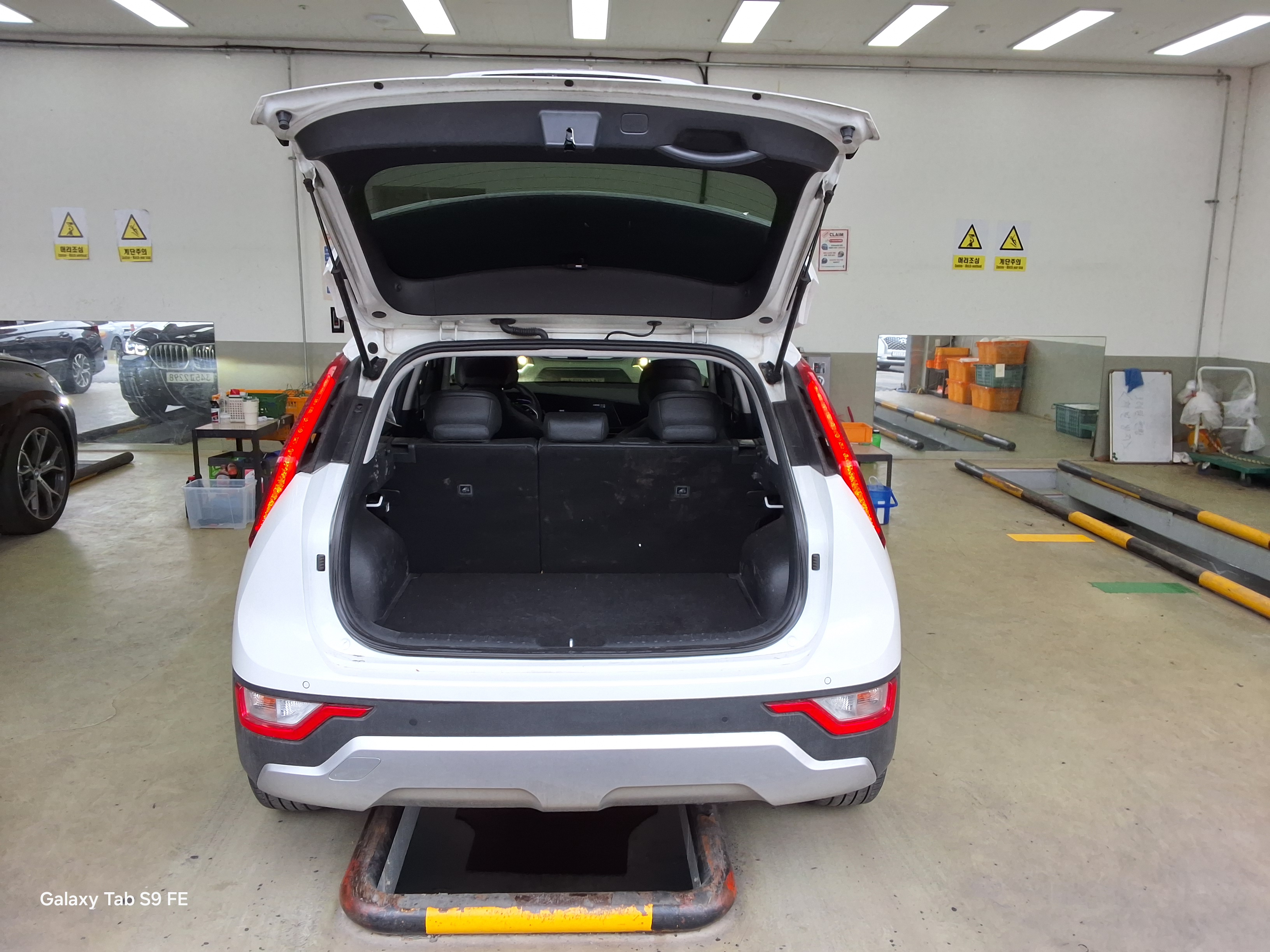 Kia Other 2022 - Image 14