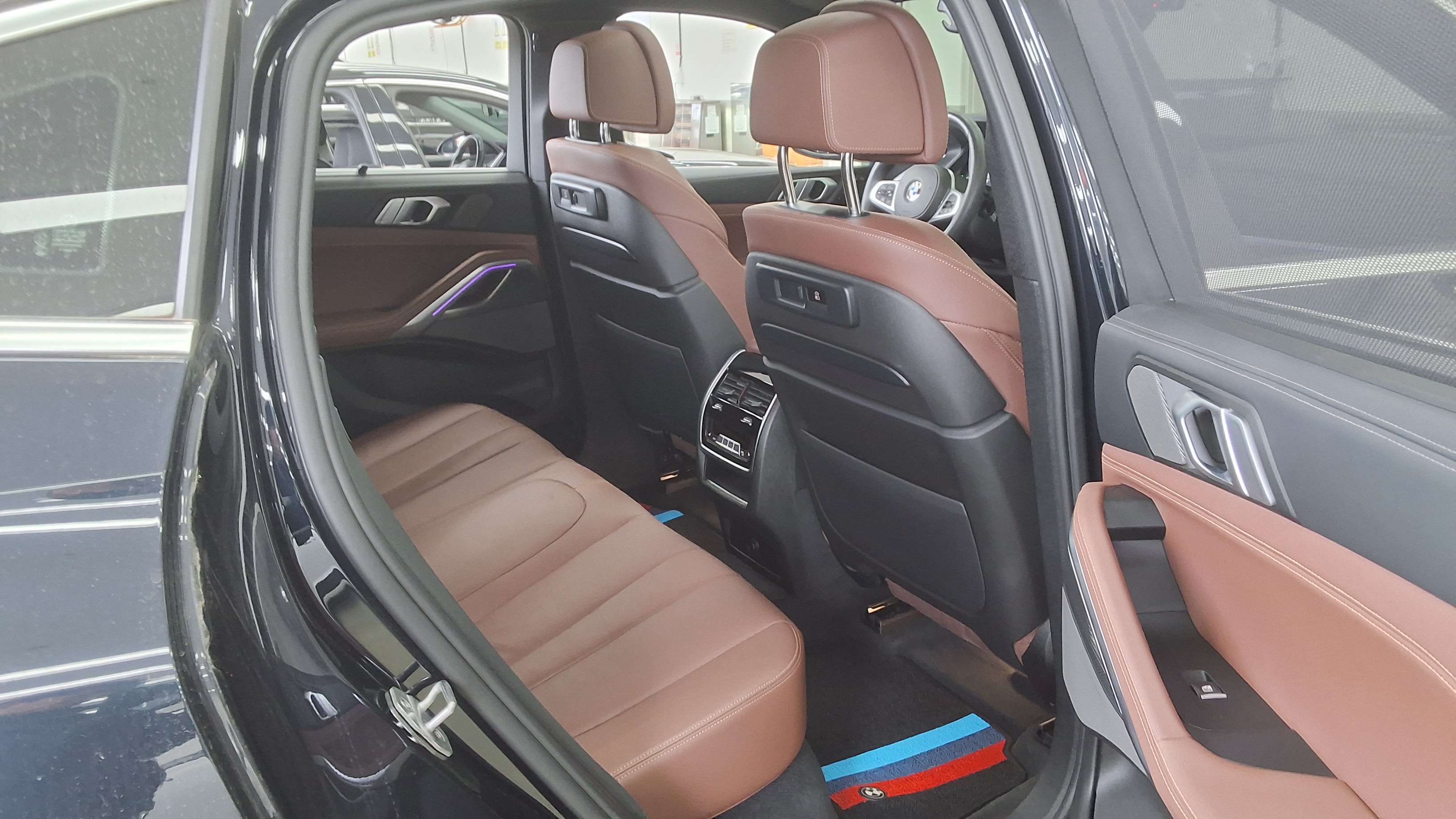 BMW X6 - 12