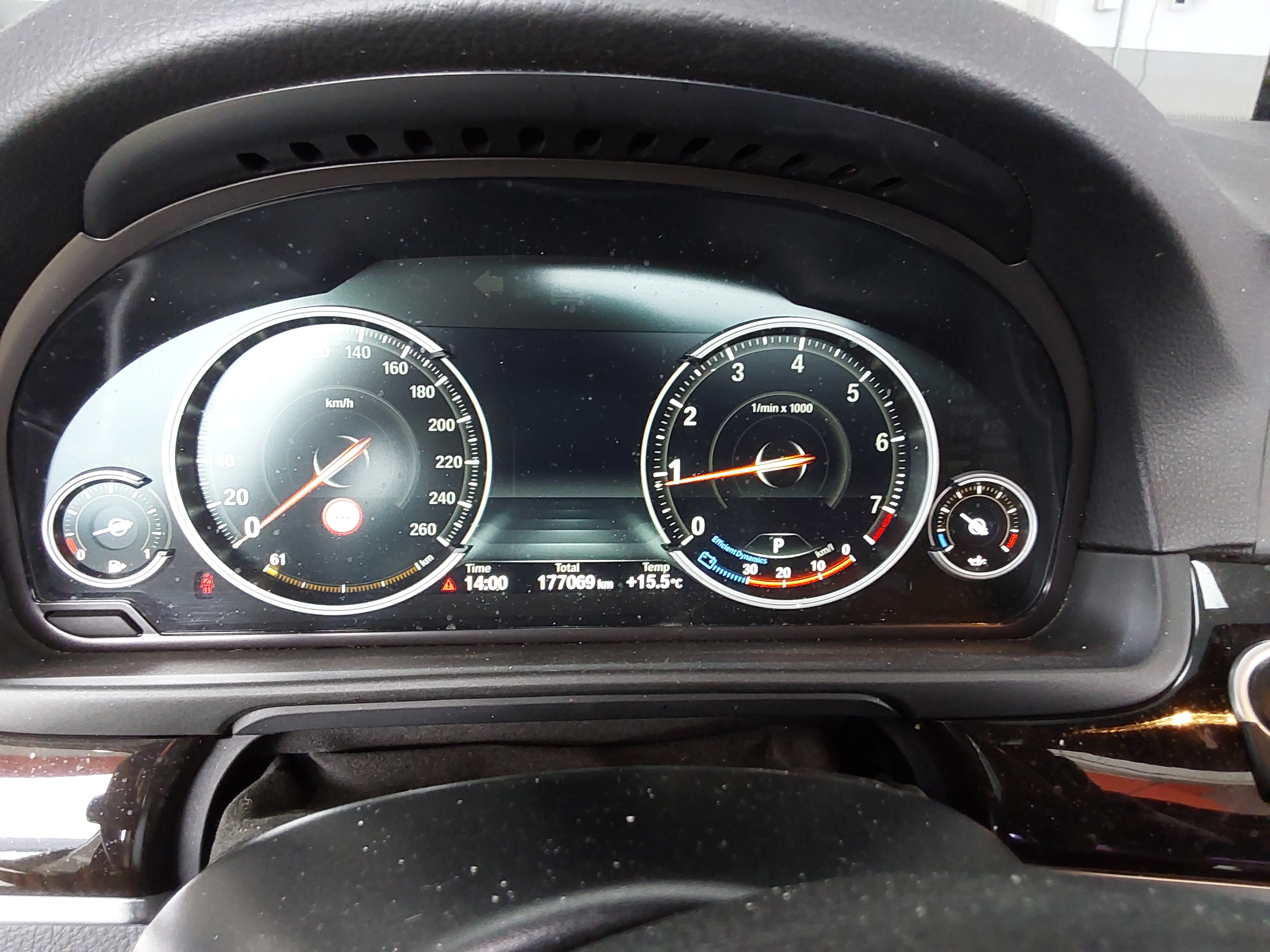 BMW 5 Series - 8