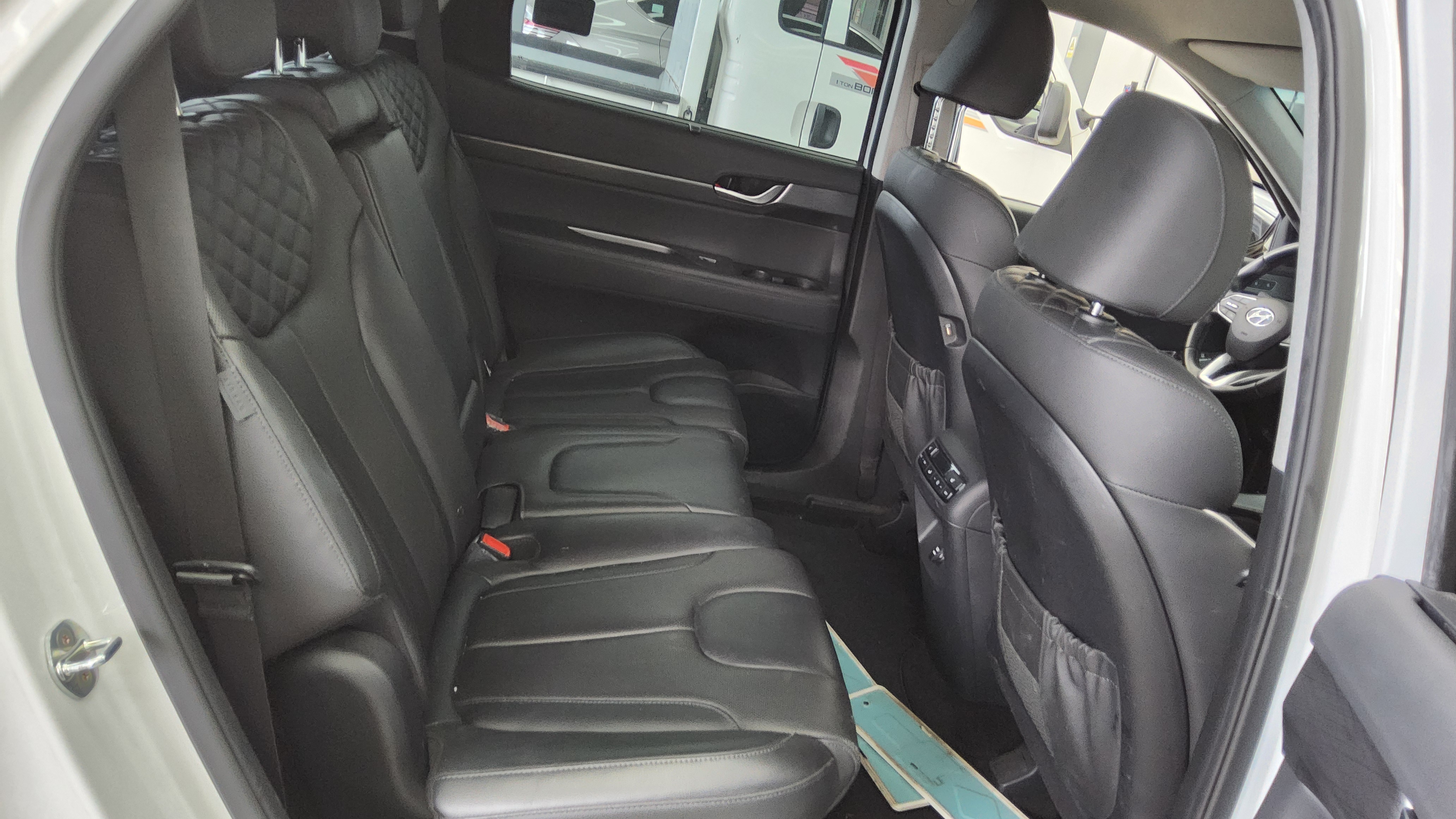 Hyundai Palisade - 12