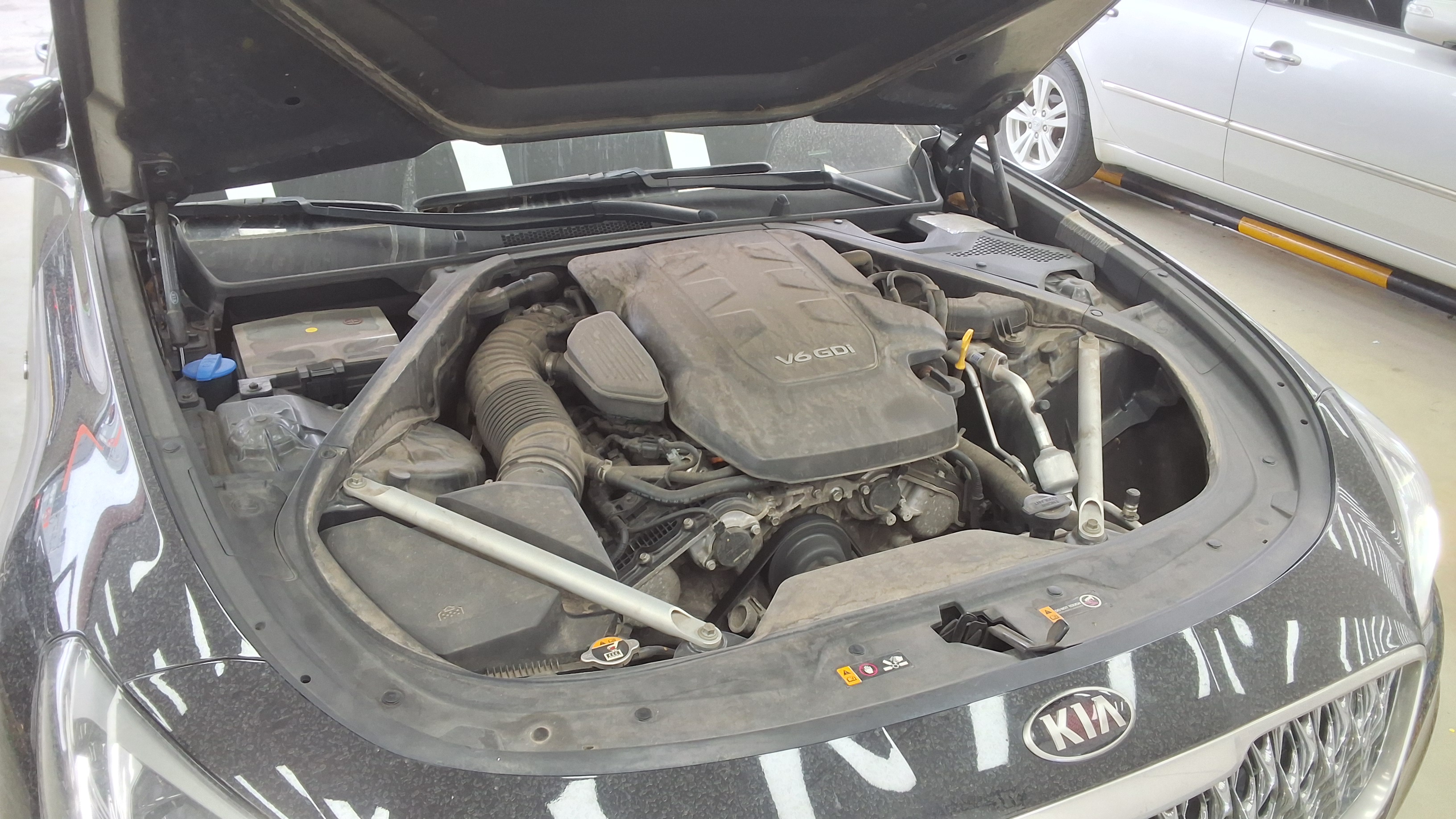 2021 - kia k9