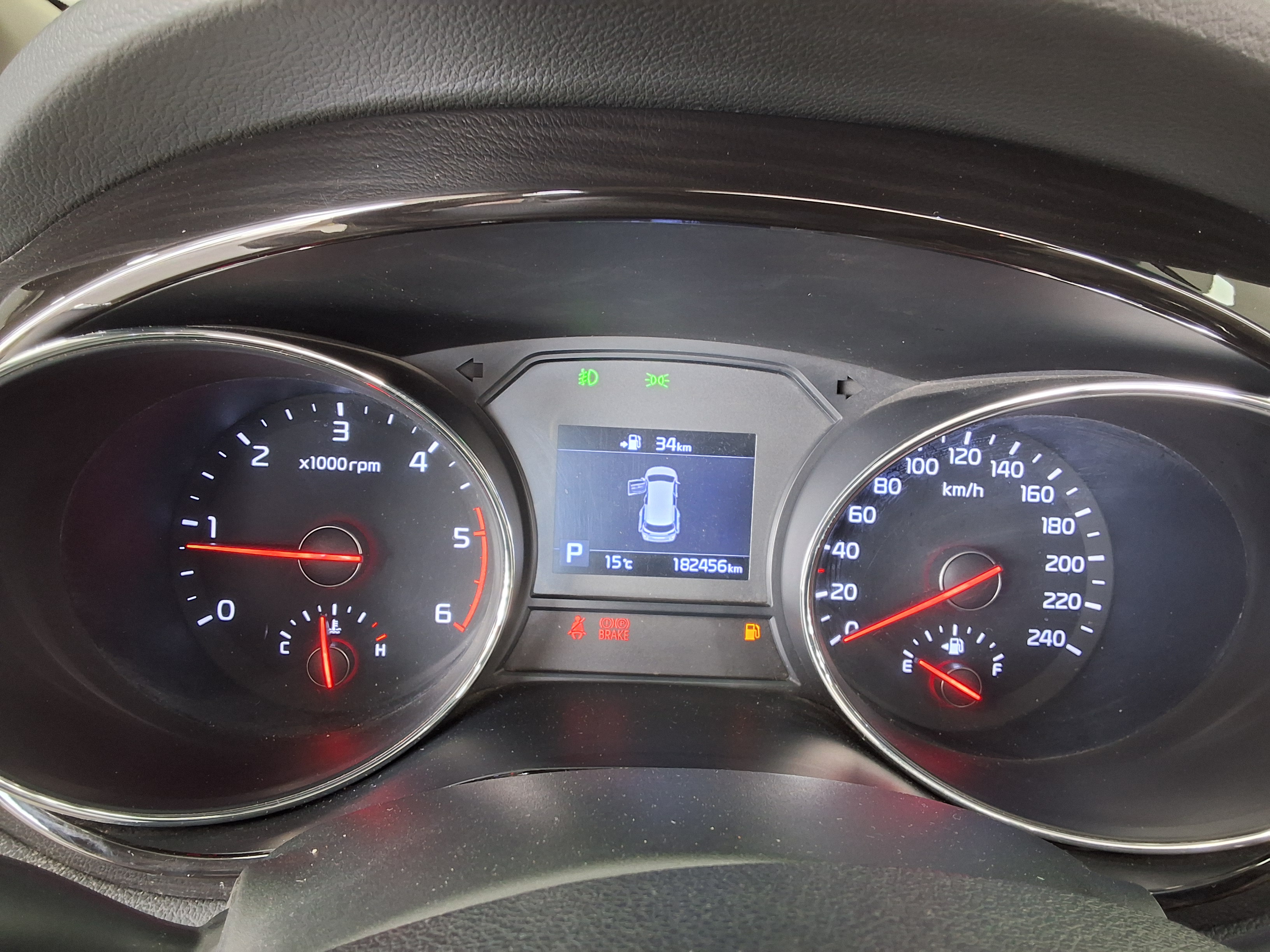 Kia SEDONA 2019 - Image 9