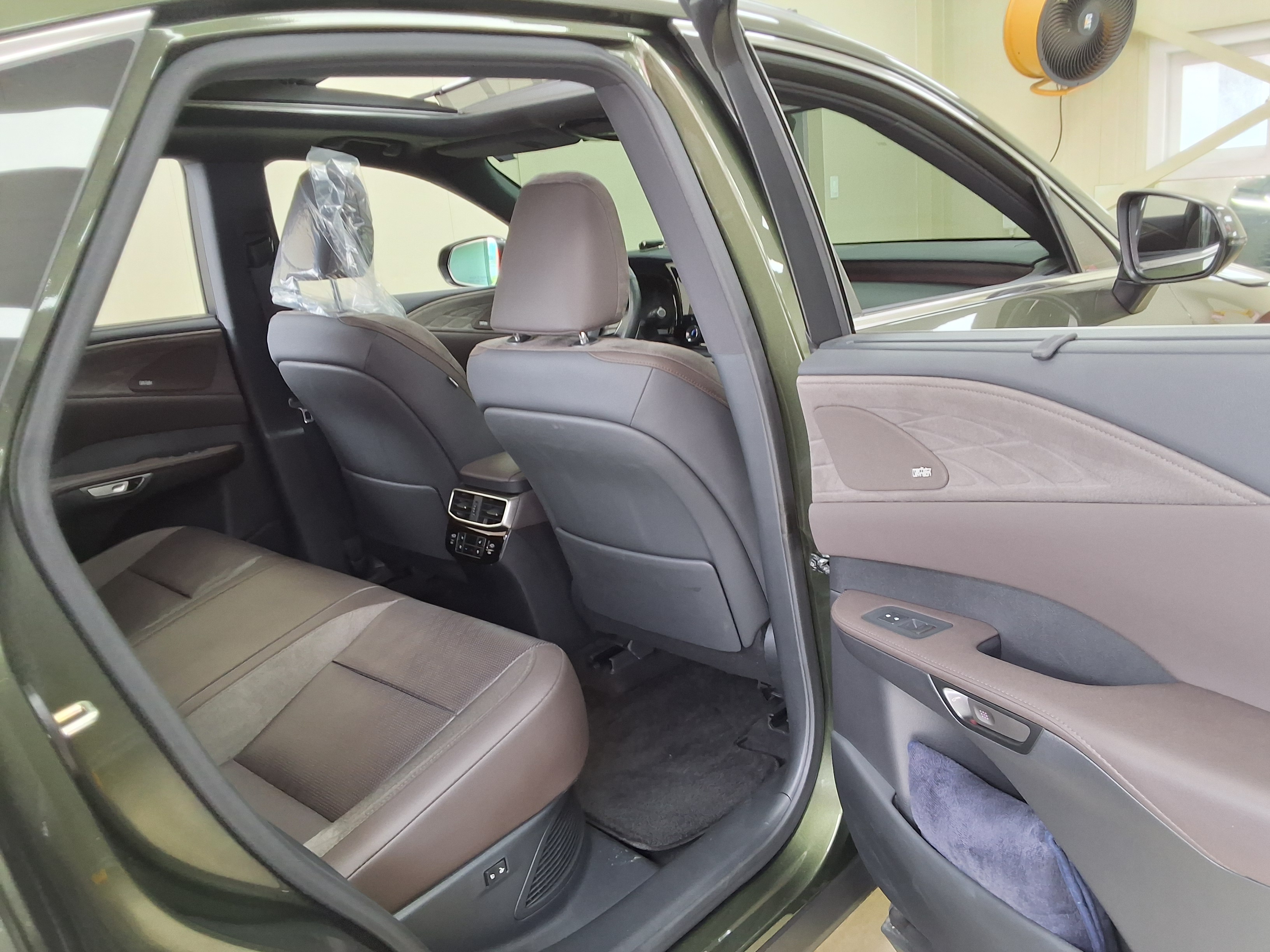 Lexus RX - 12