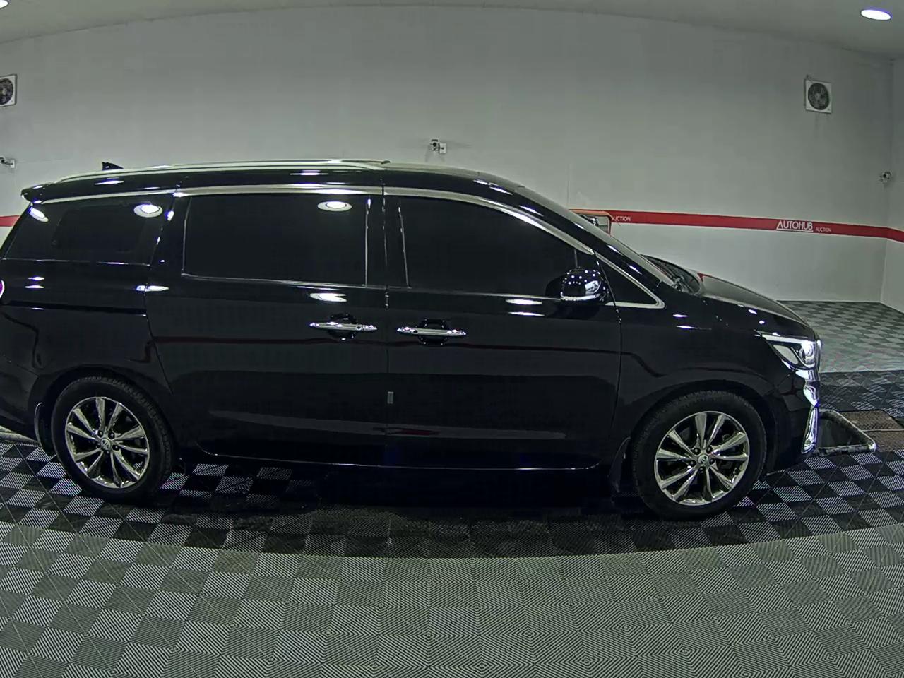 Kia SEDONA 2019 - Image 3