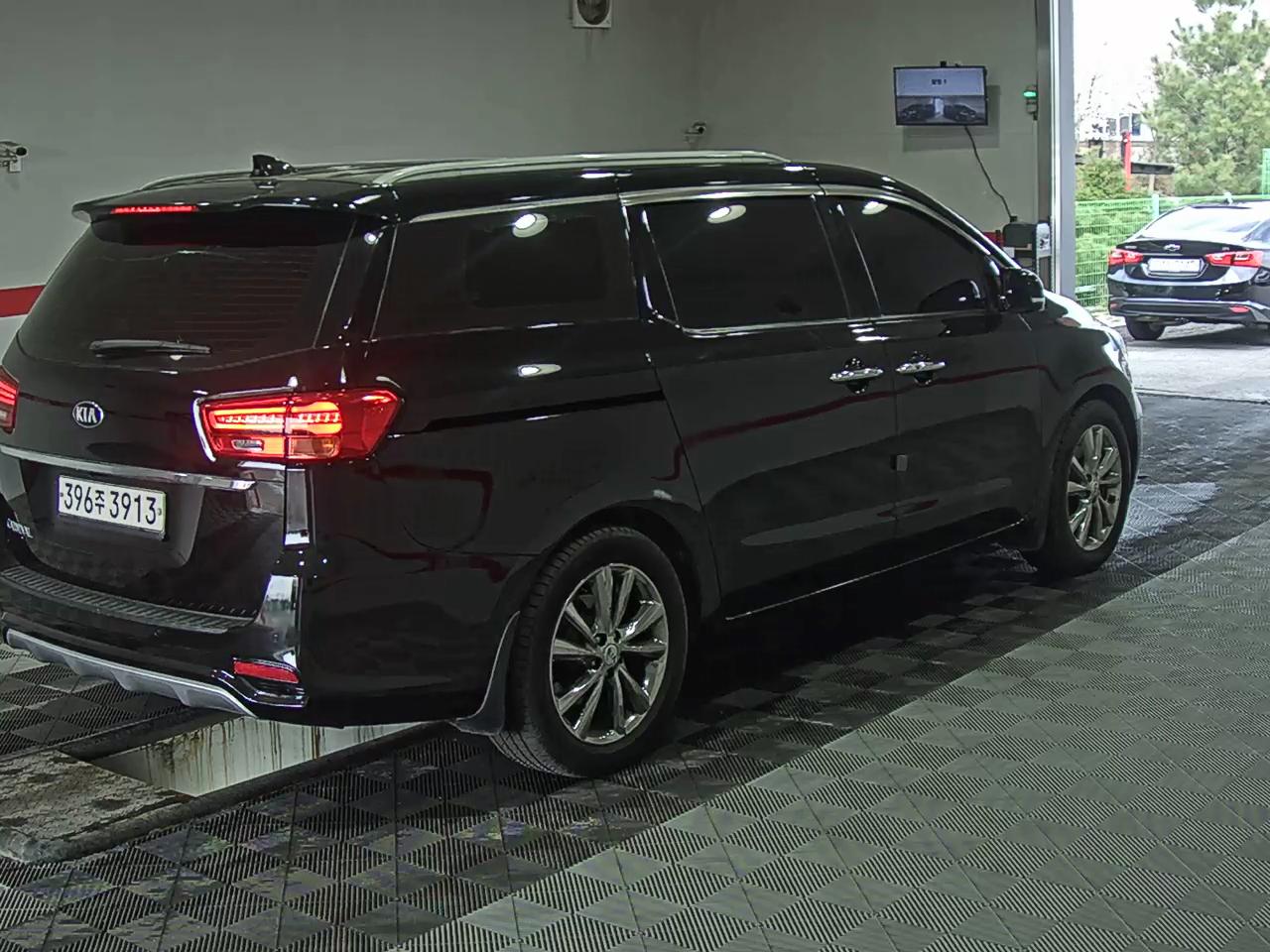 Kia SEDONA 2019 - Image 4