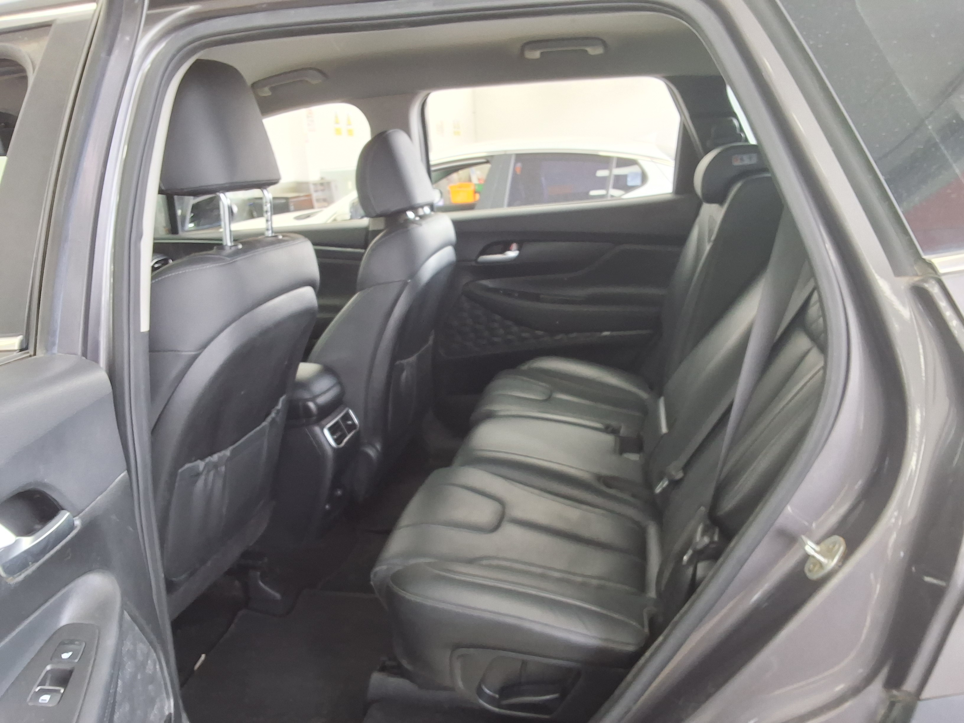 Hyundai Santa Fe - 11