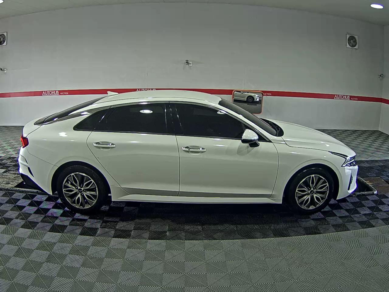 Kia K5 2023 - Image 3