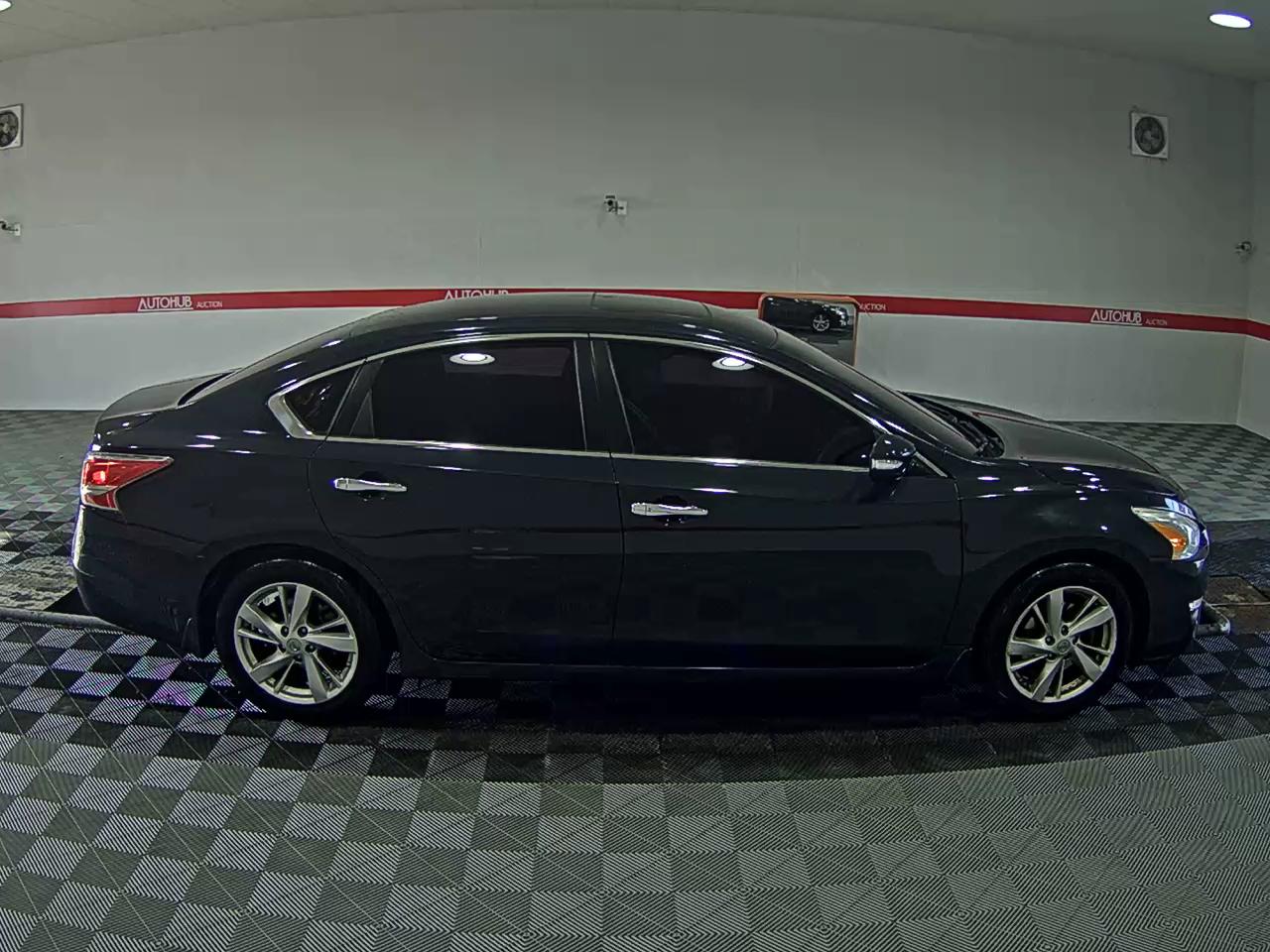 Nissan Altima 2015 - Image 3