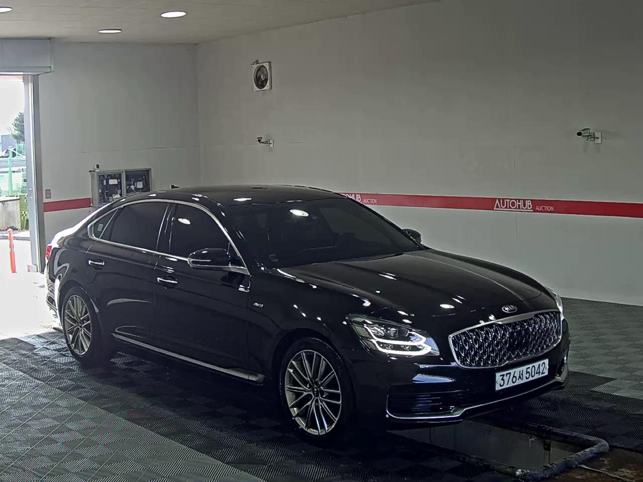 2021 - kia k9