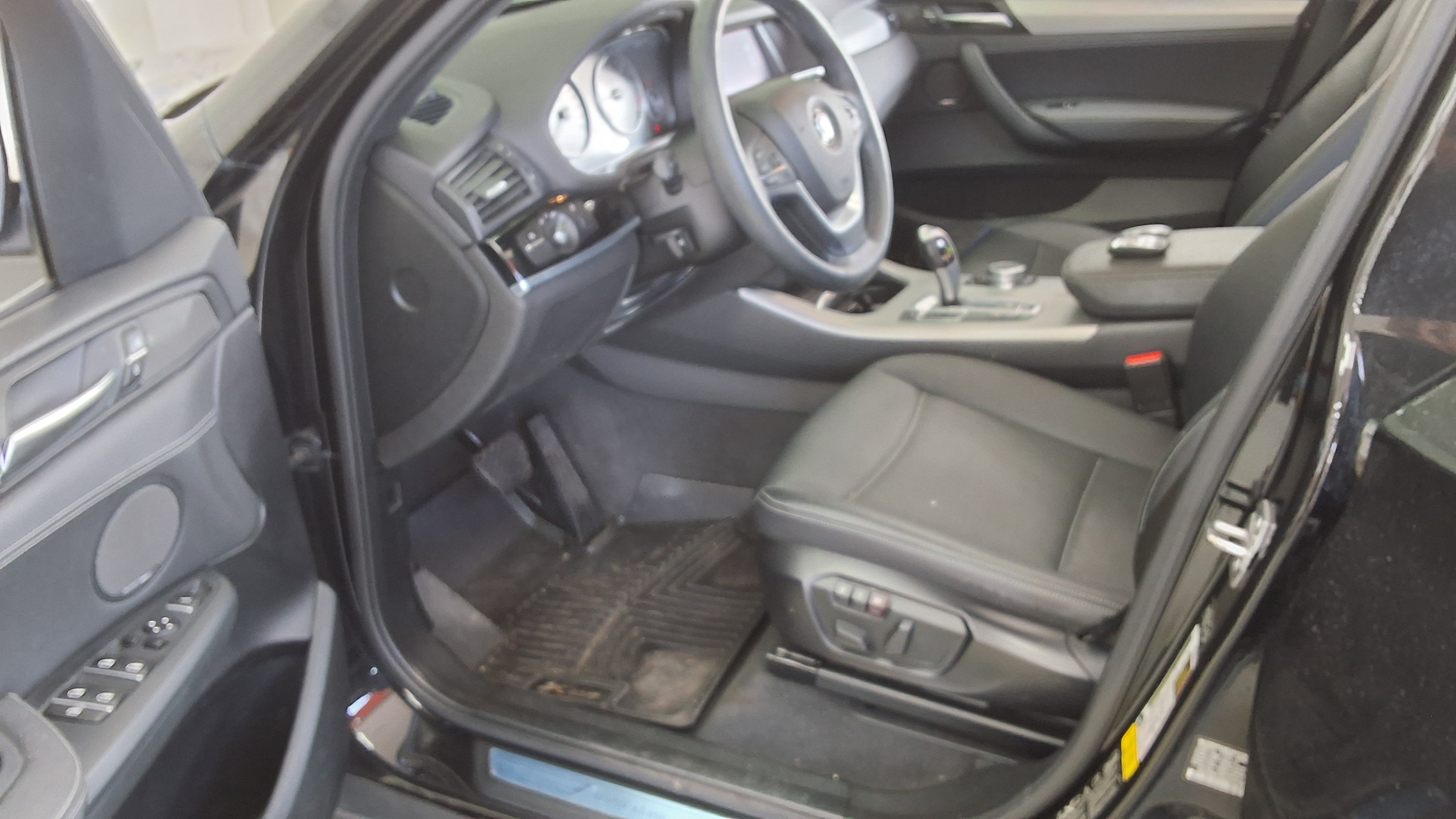 BMW X3 2015 - Image 9