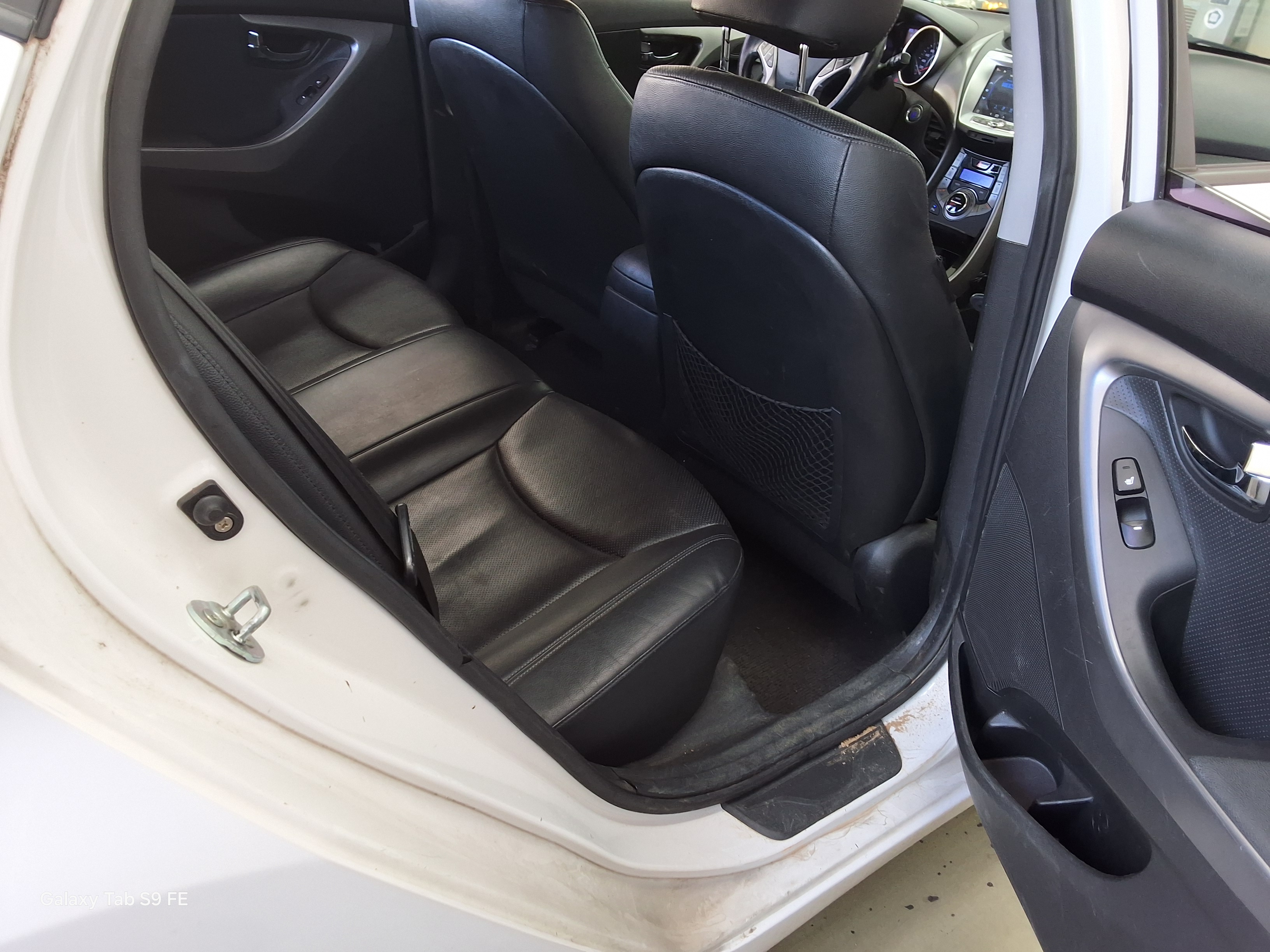 Hyundai Elantra 2013 - Image 12