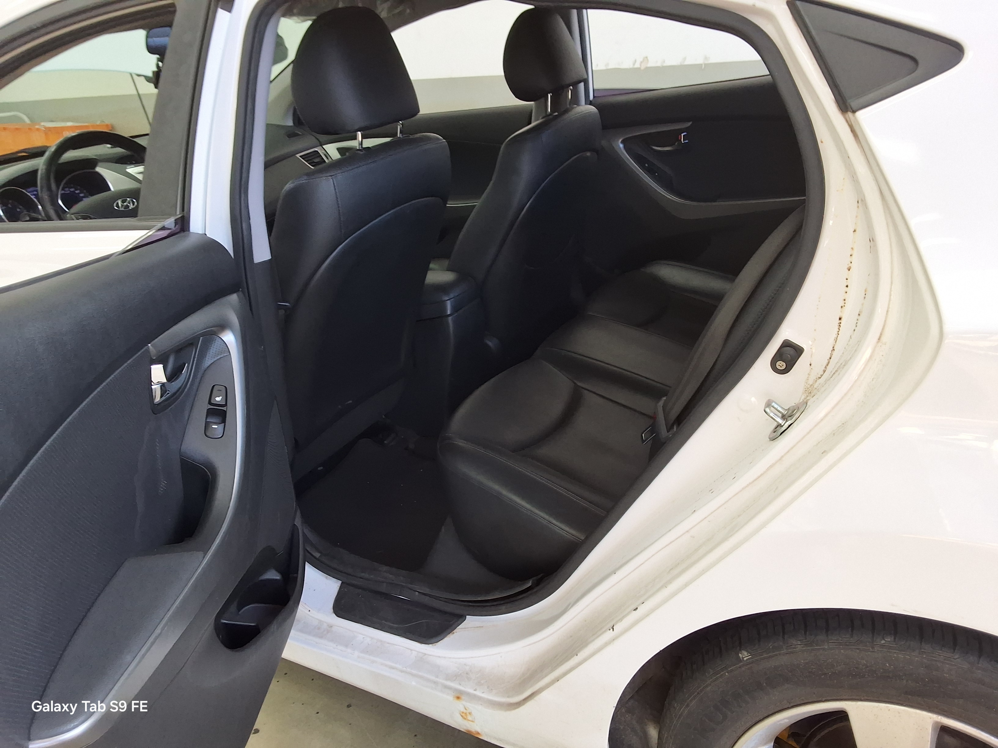 Hyundai Elantra 2013 - Image 11