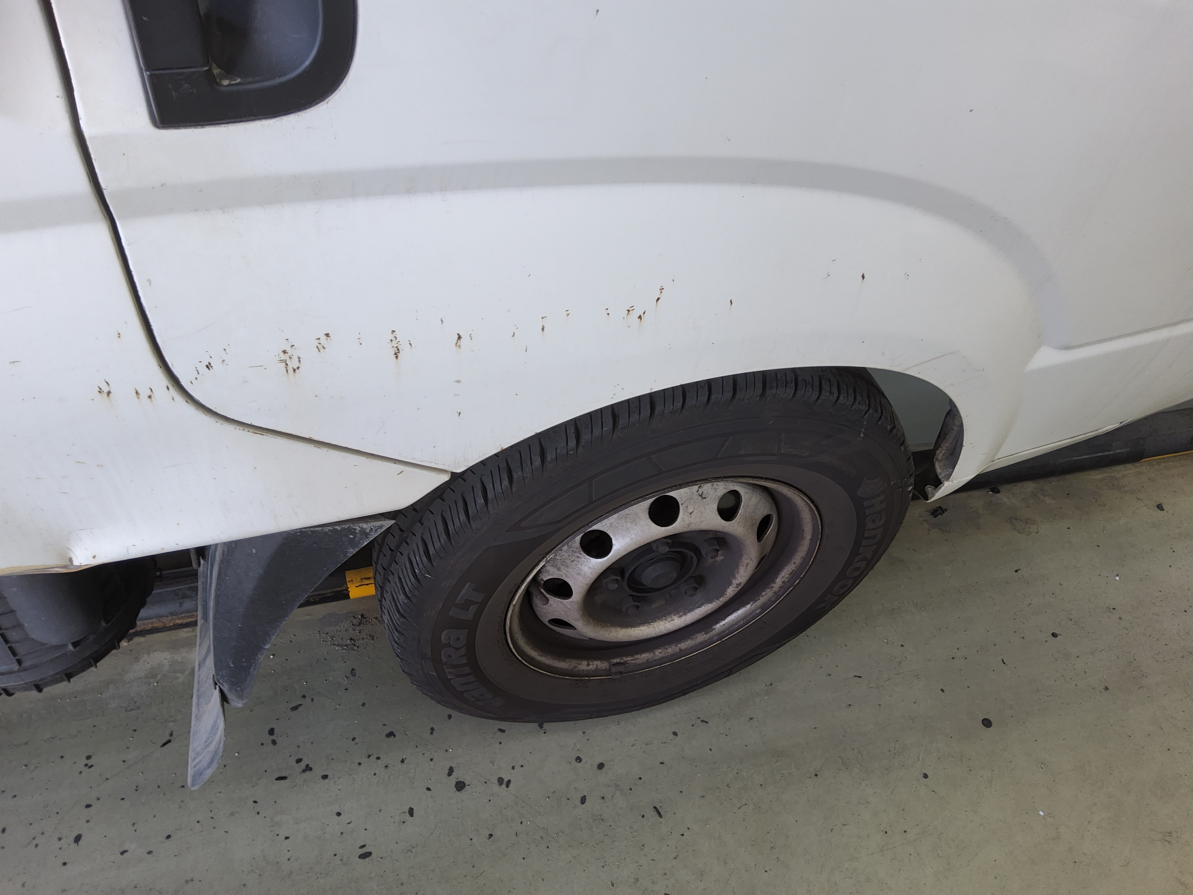 Kia Bongo 2016 - Image 16