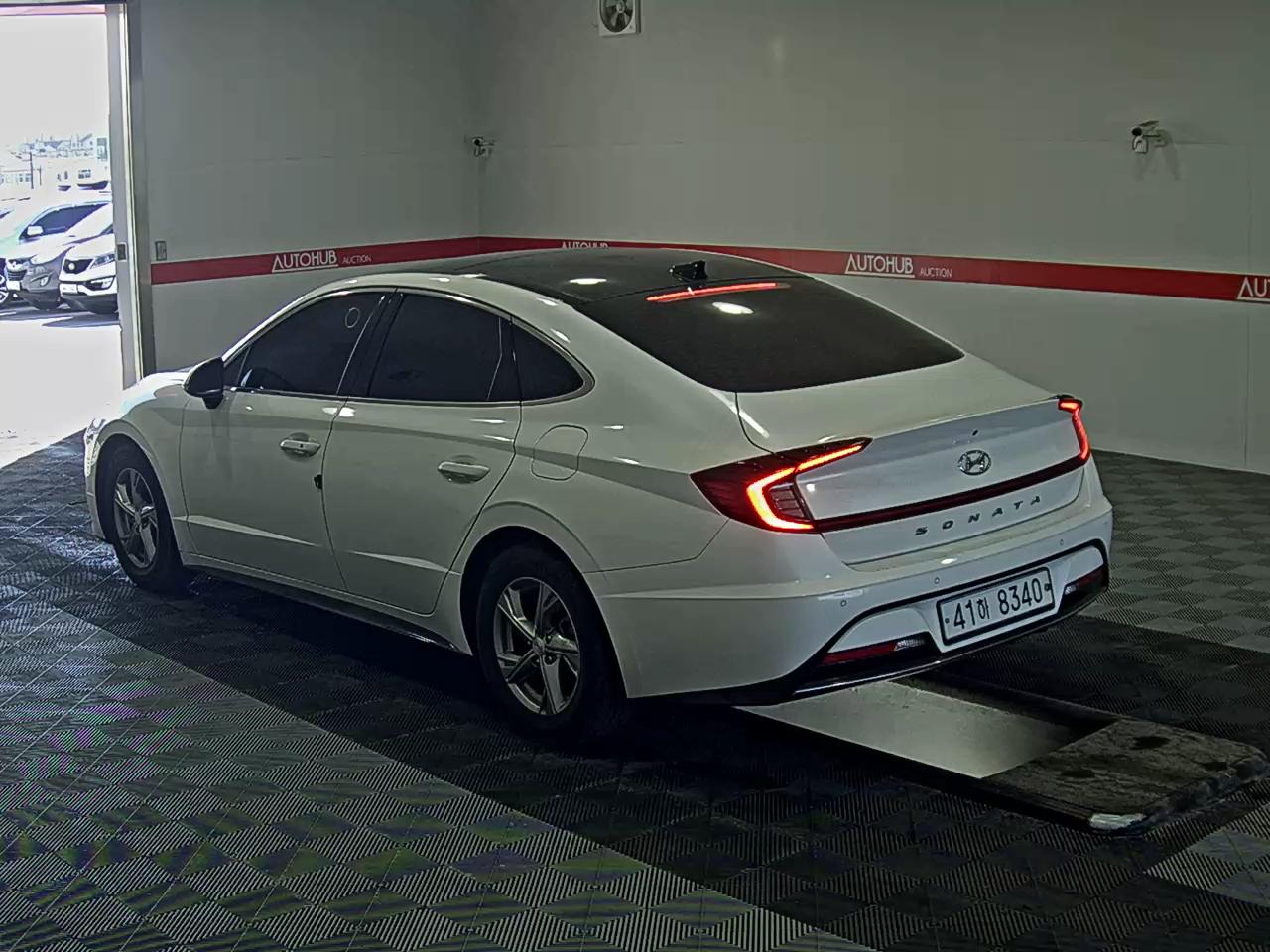Hyundai Sonata - 5