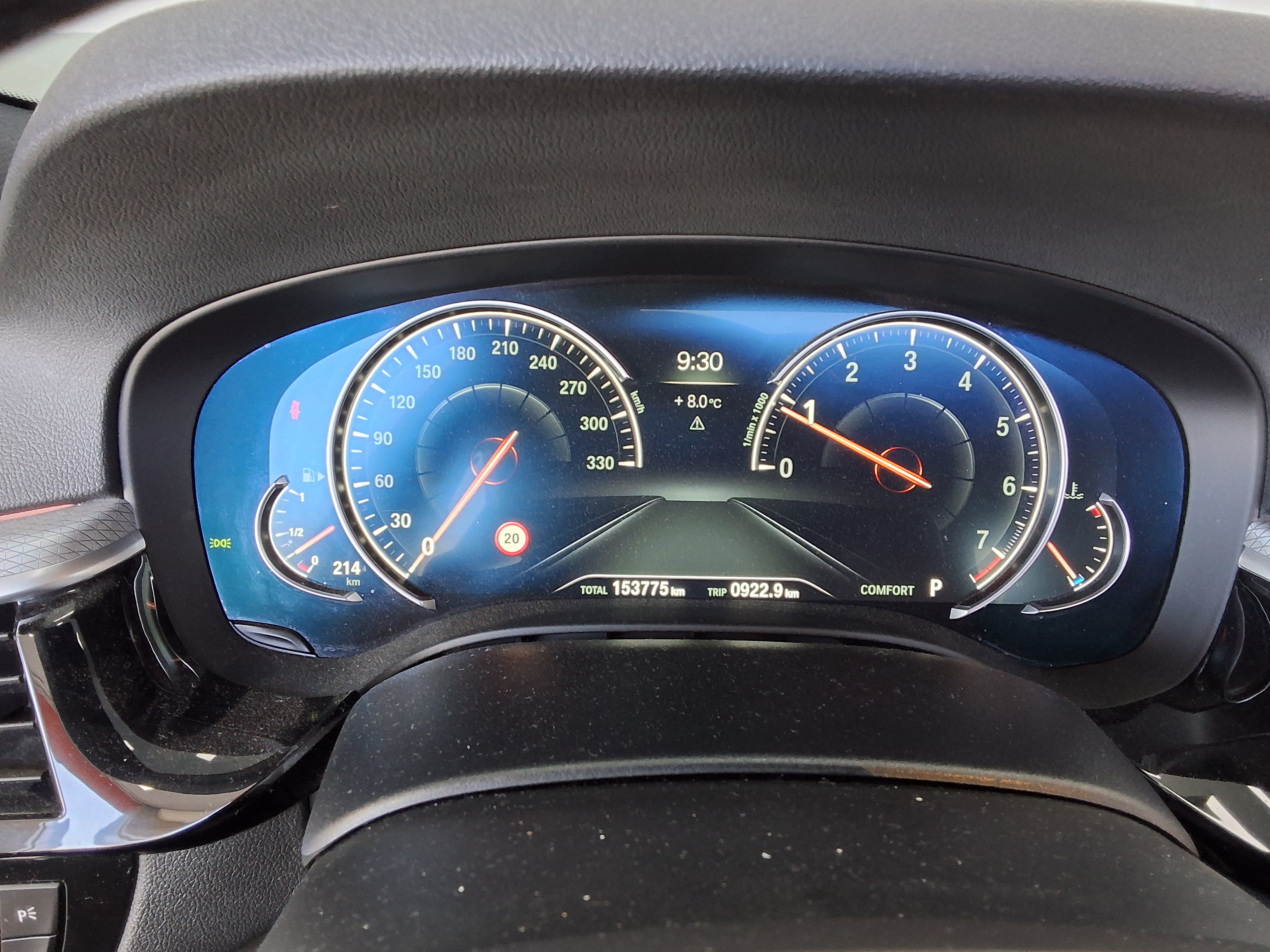 BMW 5 Series - 8