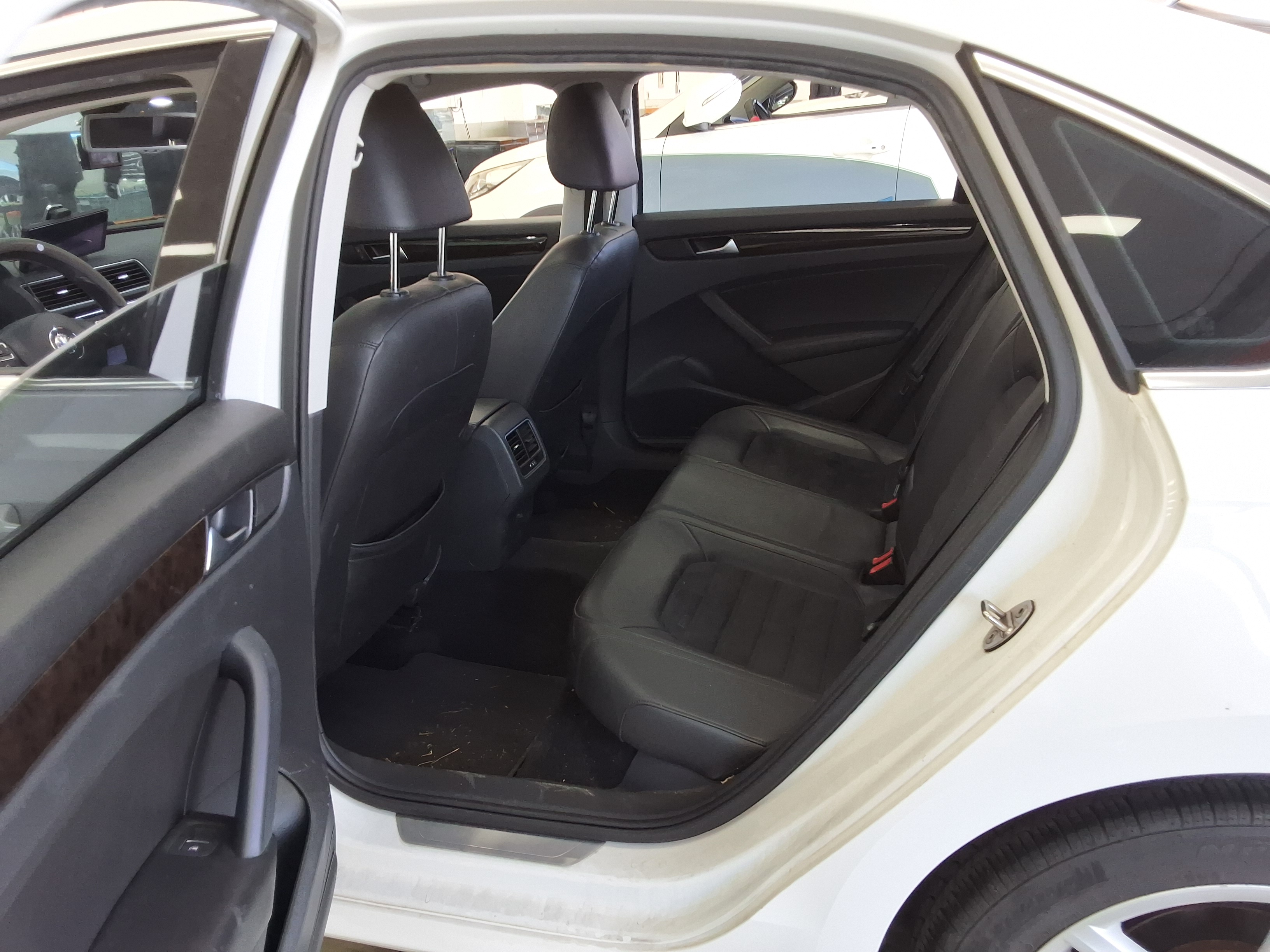 Volkswagen Other - 11