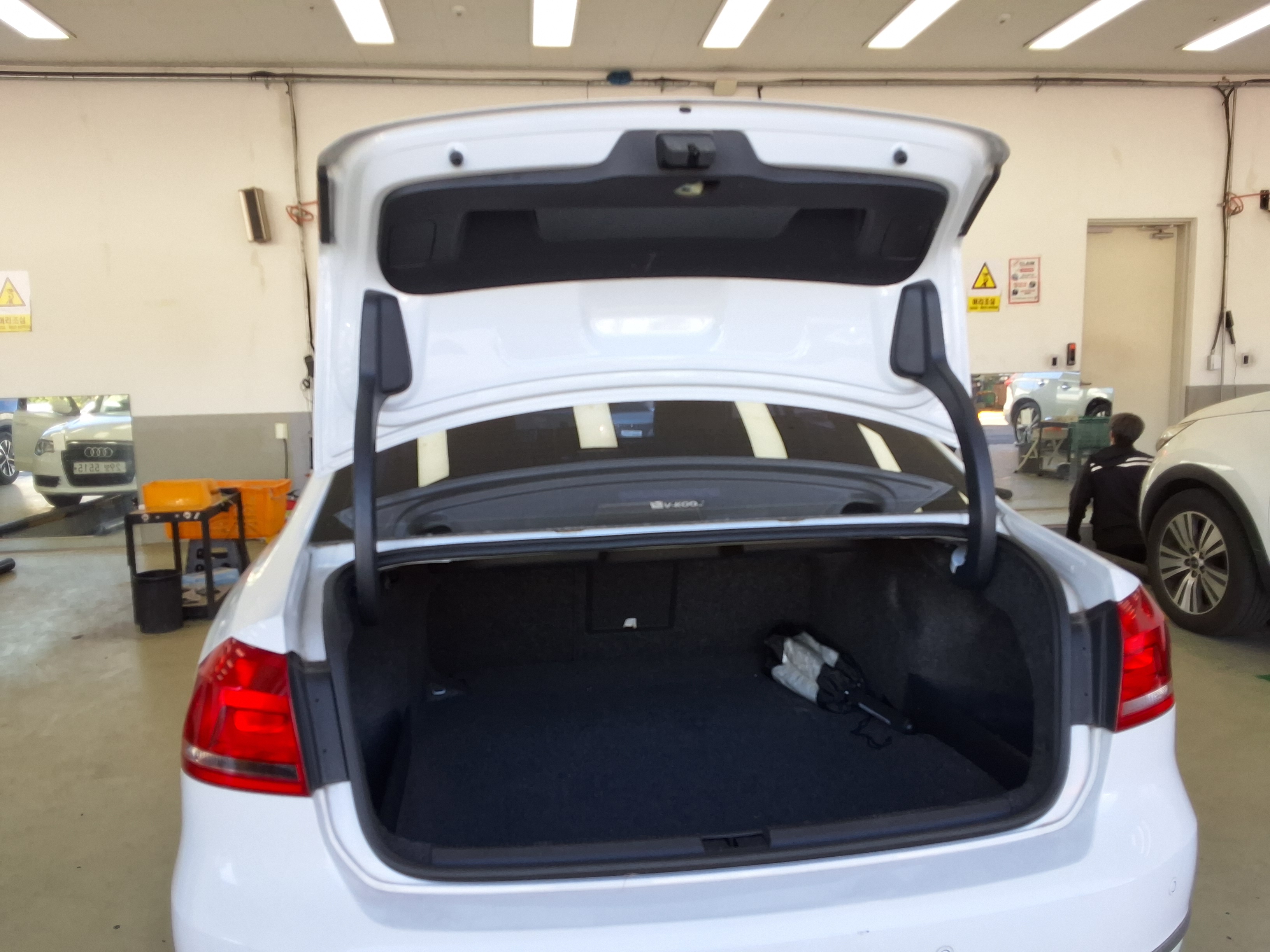 Volkswagen Other - 14