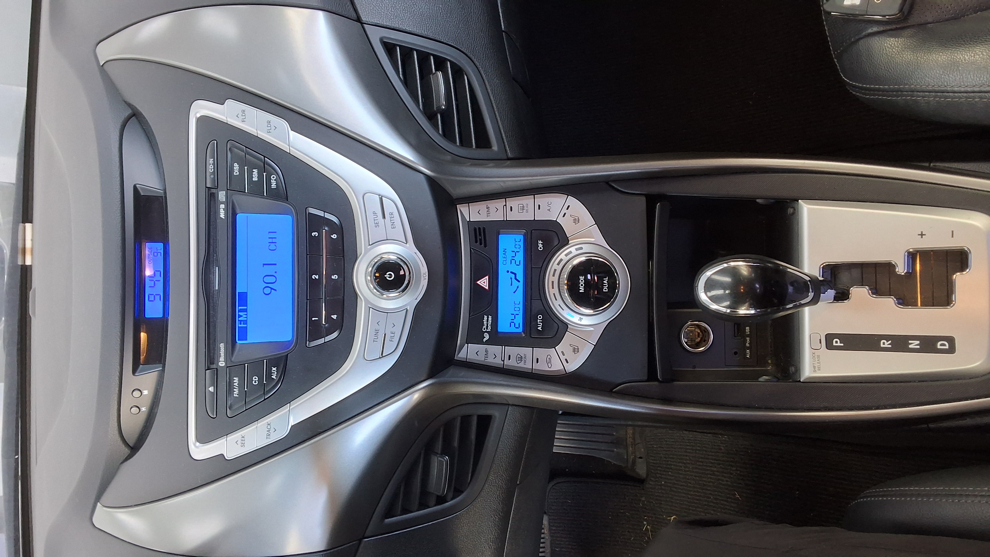 Hyundai Elantra 2012 - Image 16