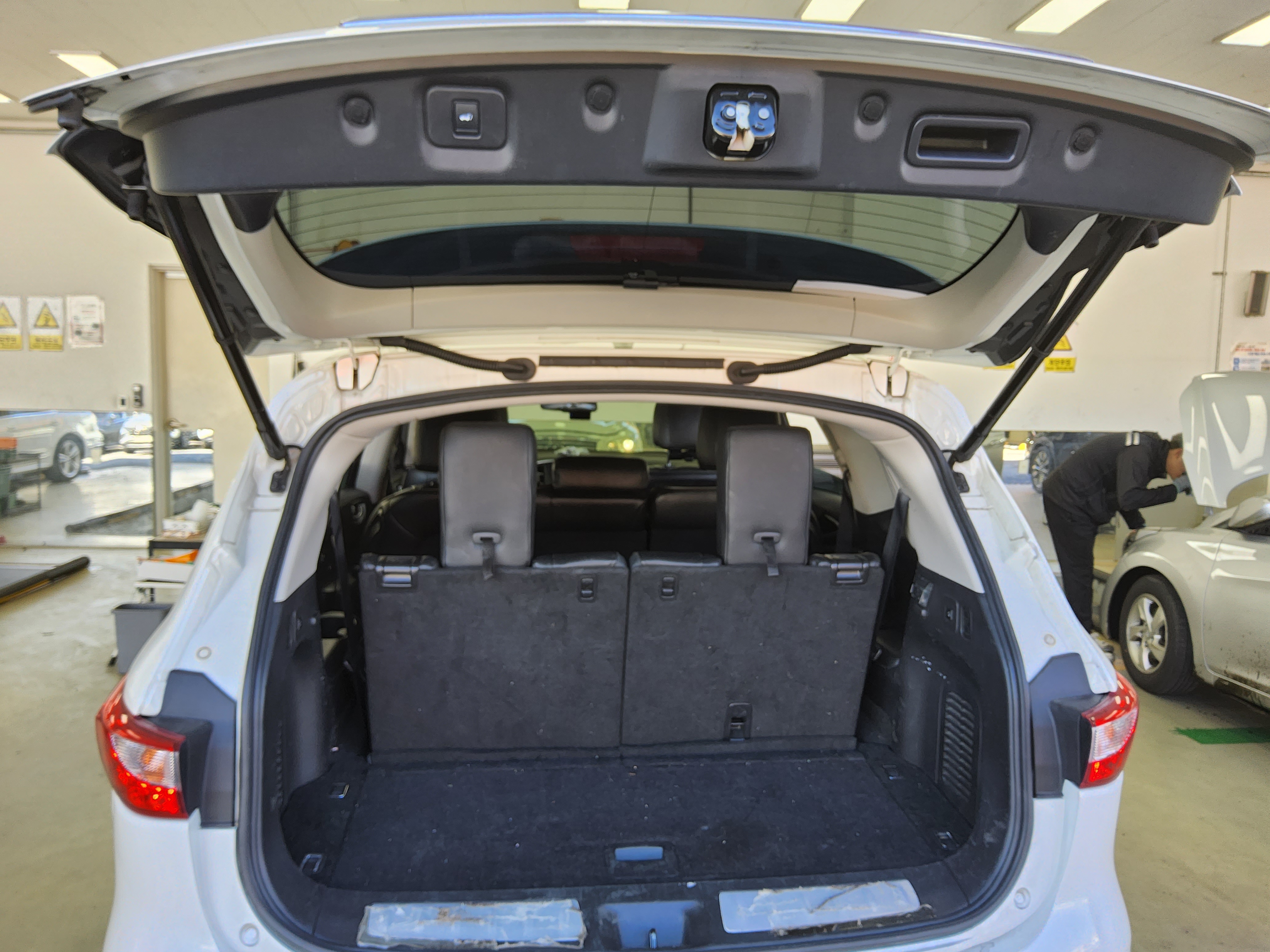 Infiniti QX60 - 14