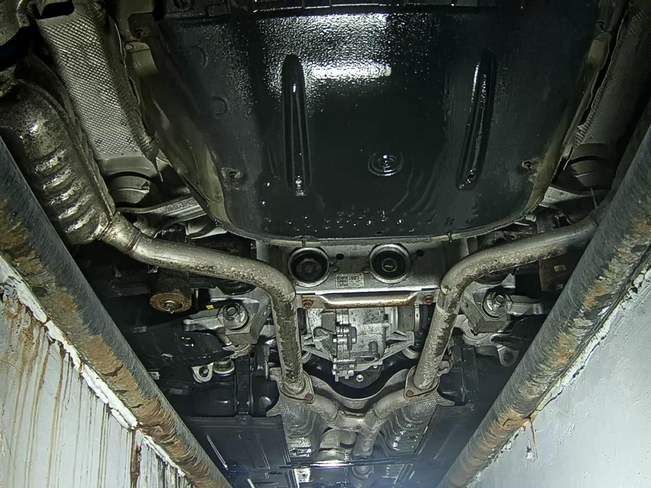 Hyundai Genesis 2021 - Image 7