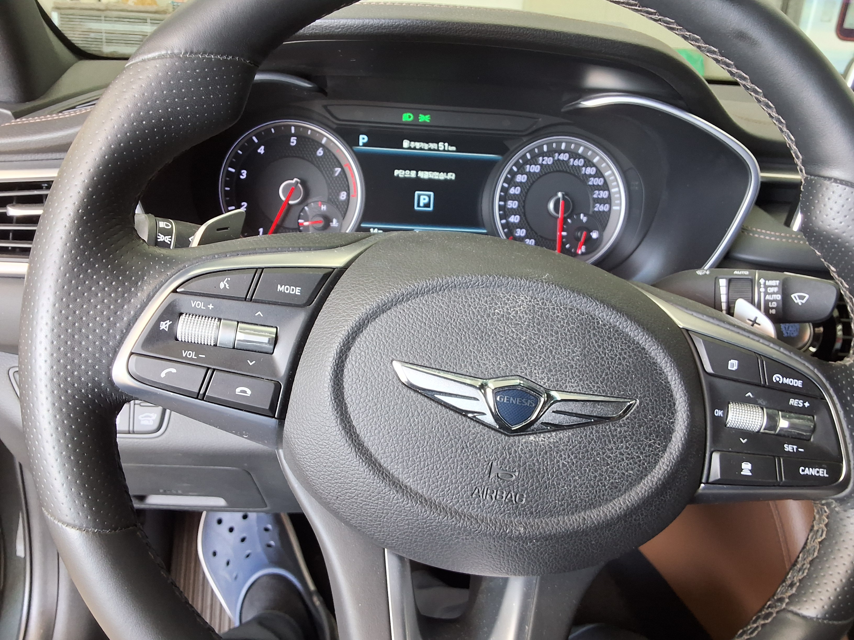 Genesis G70 2020 - Image 17