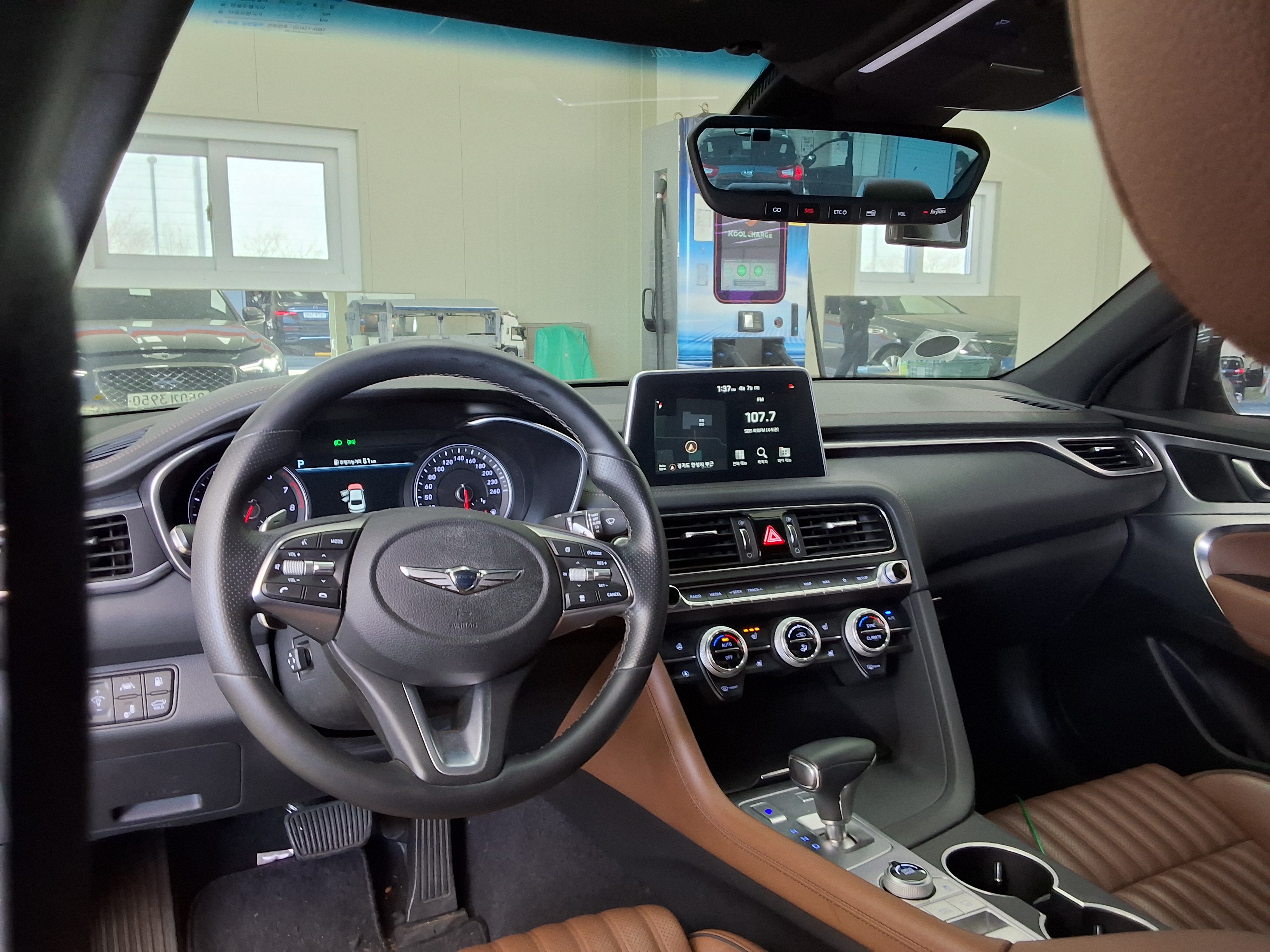 Genesis G70 2020 - Image 10