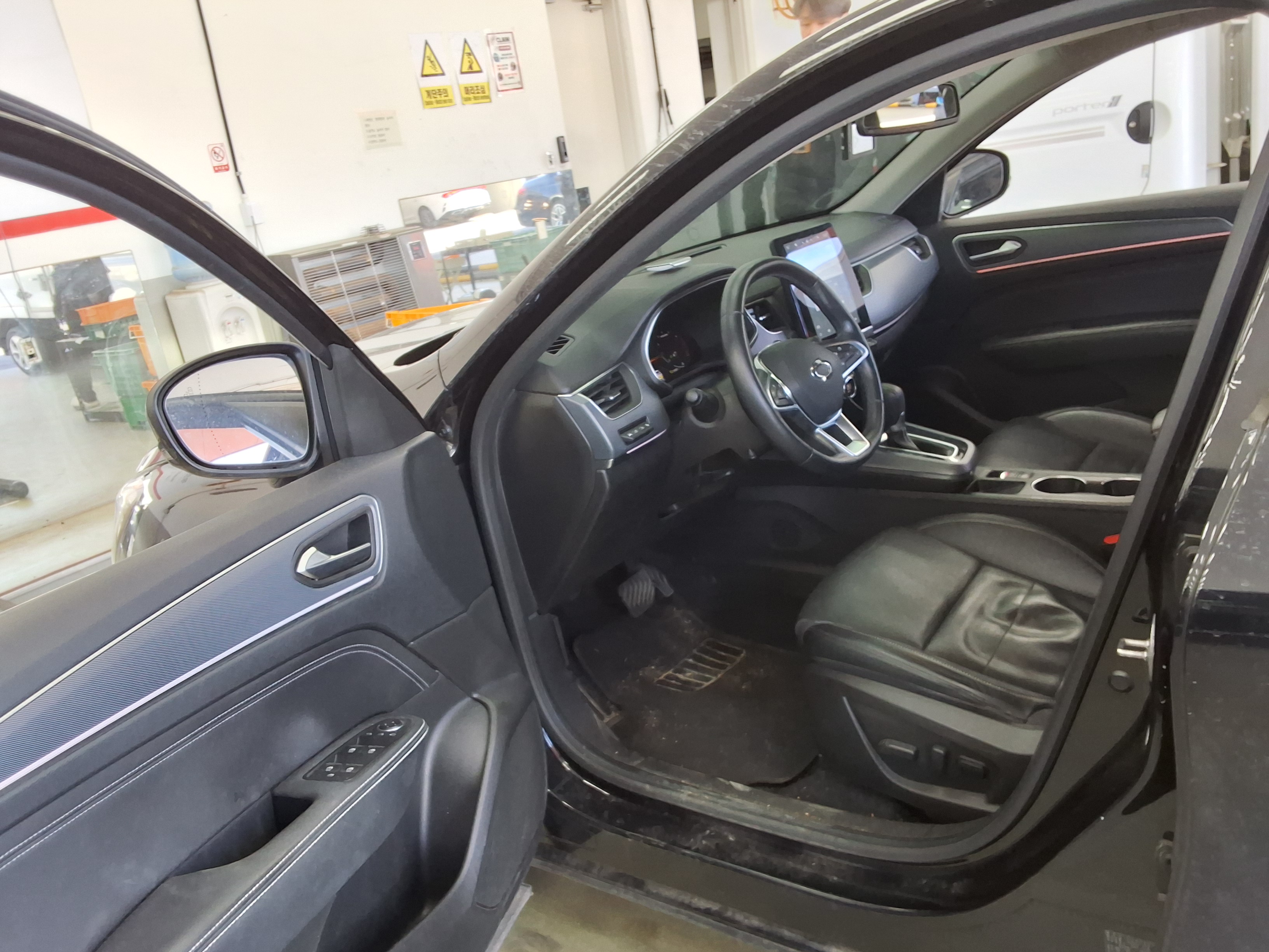 Renault Samsung XM3 2020 - Image 9