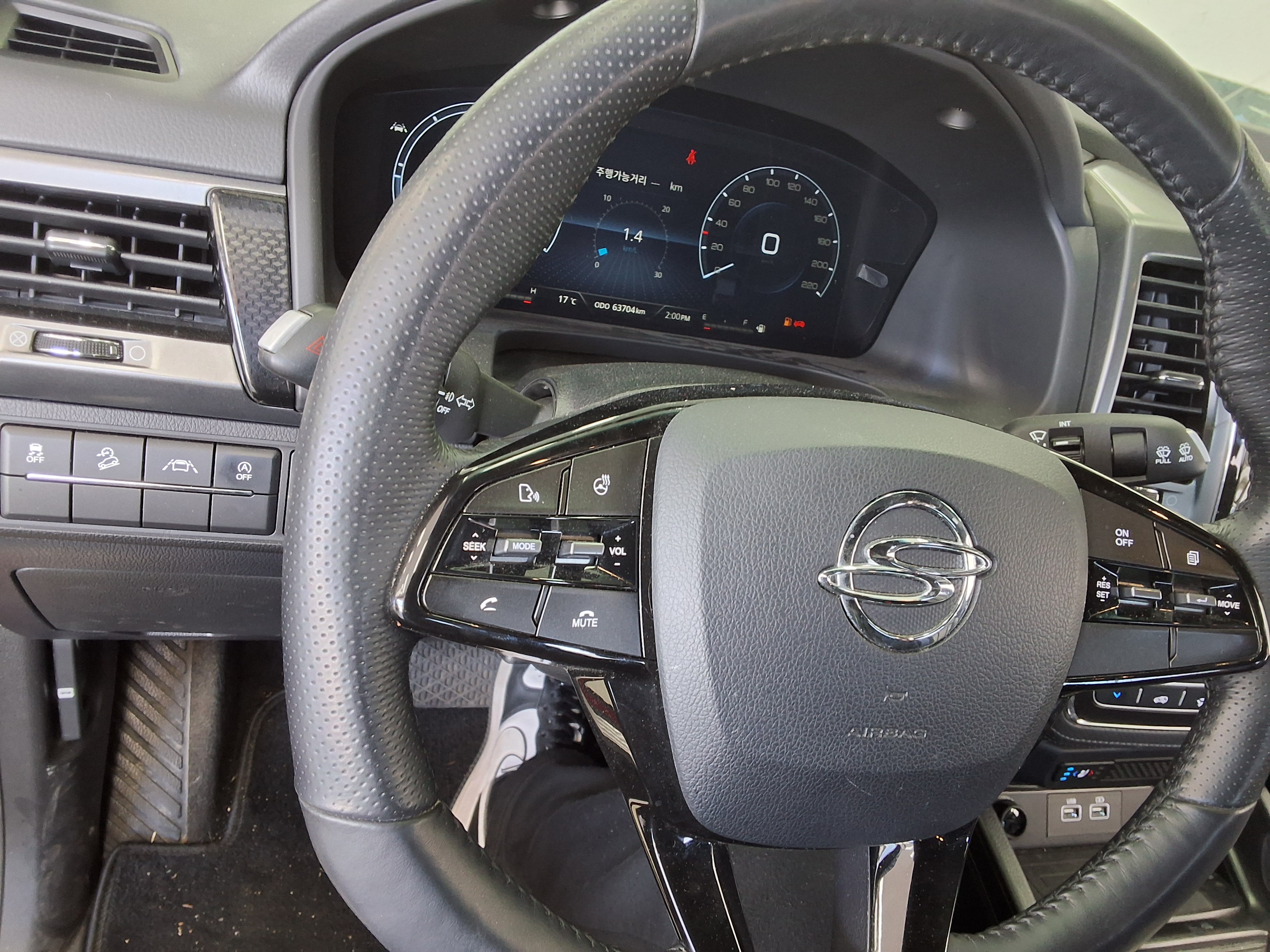 KG Mobility Rexton Sports 2022 - Image 21