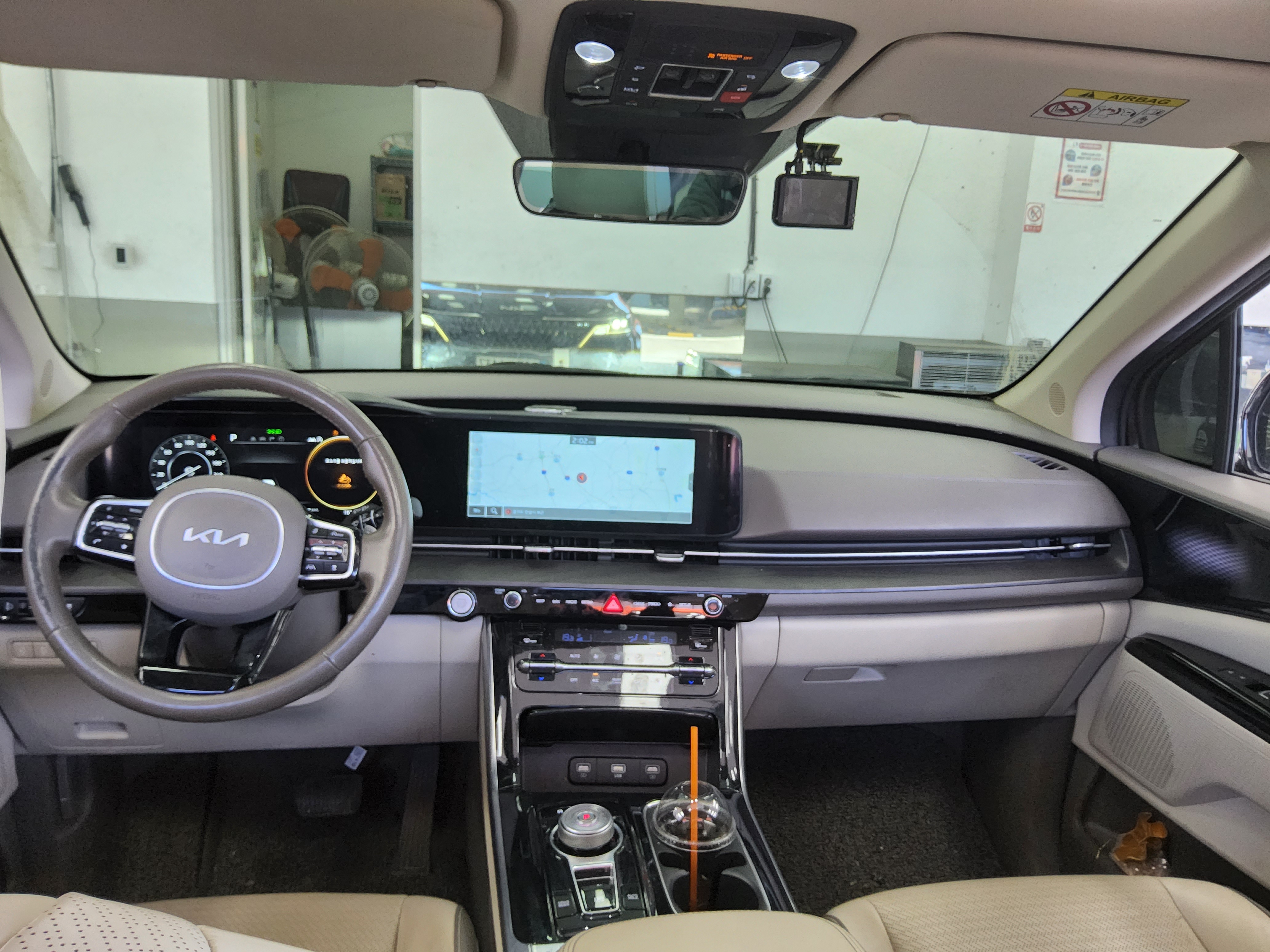 Kia SEDONA 2022 - Image 10
