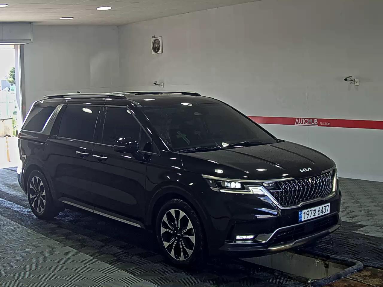Kia SEDONA 2022 - Image 2