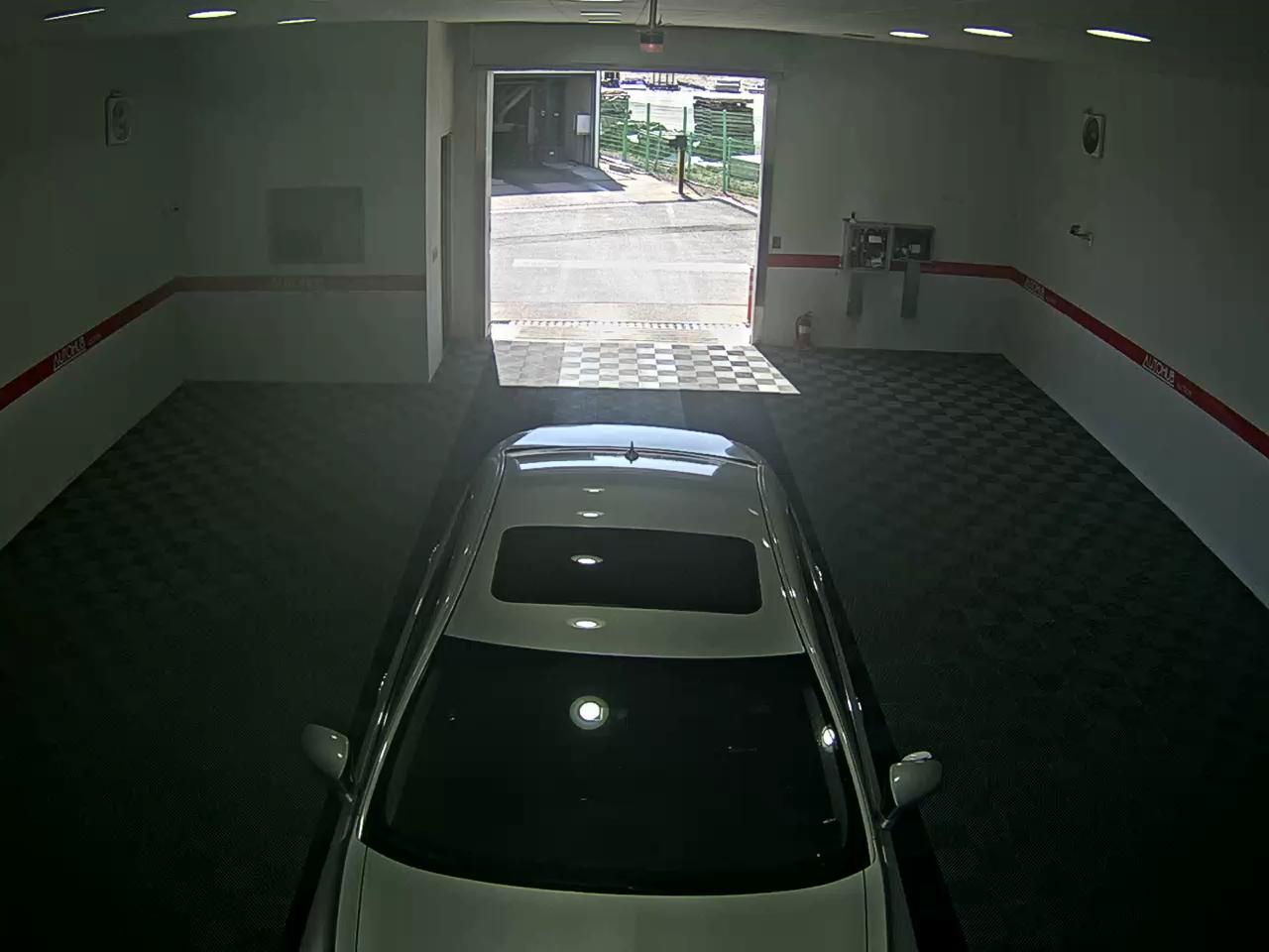 LEXUS LS - 6