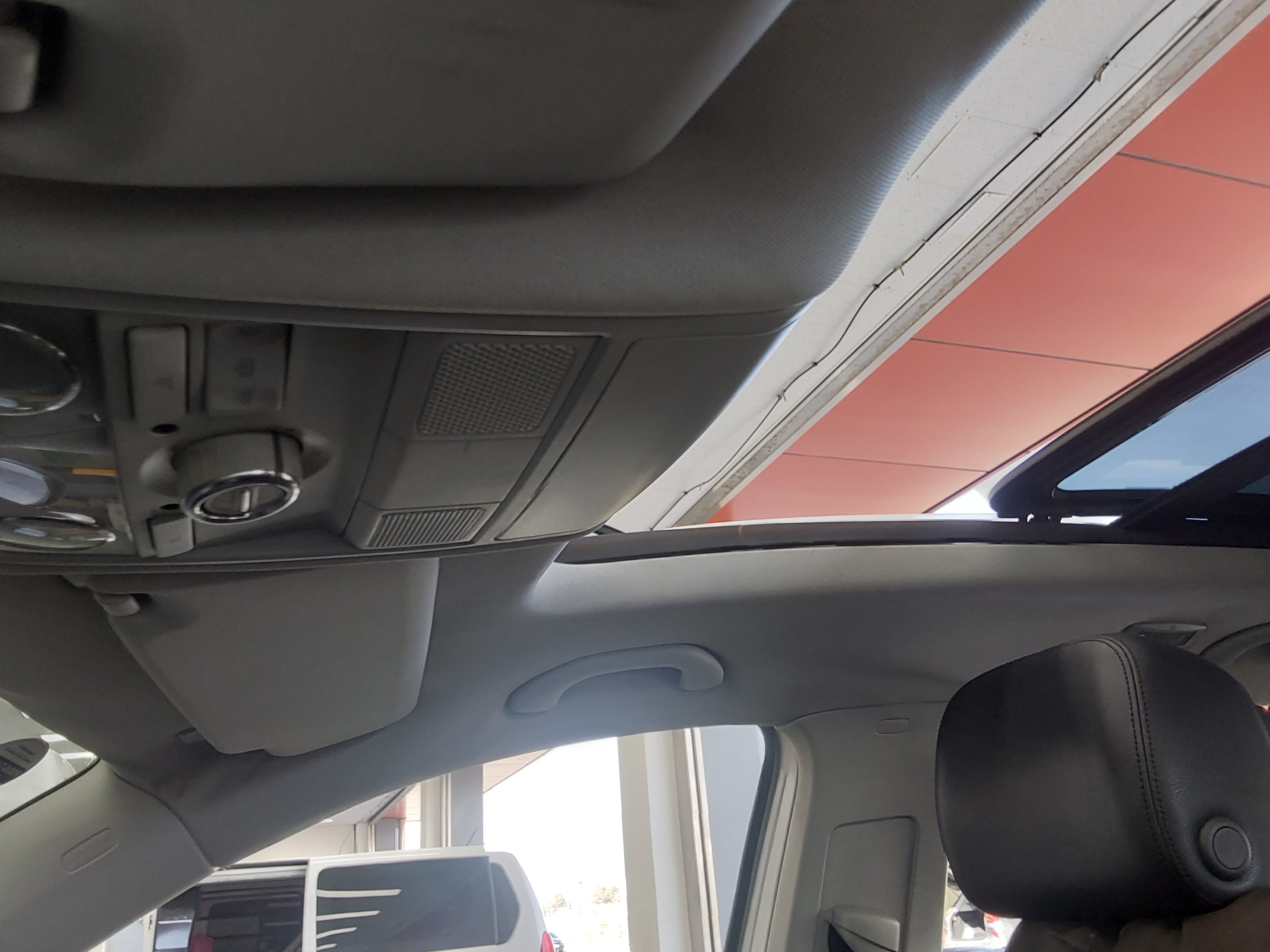 Volkswagen Tiguan - 18