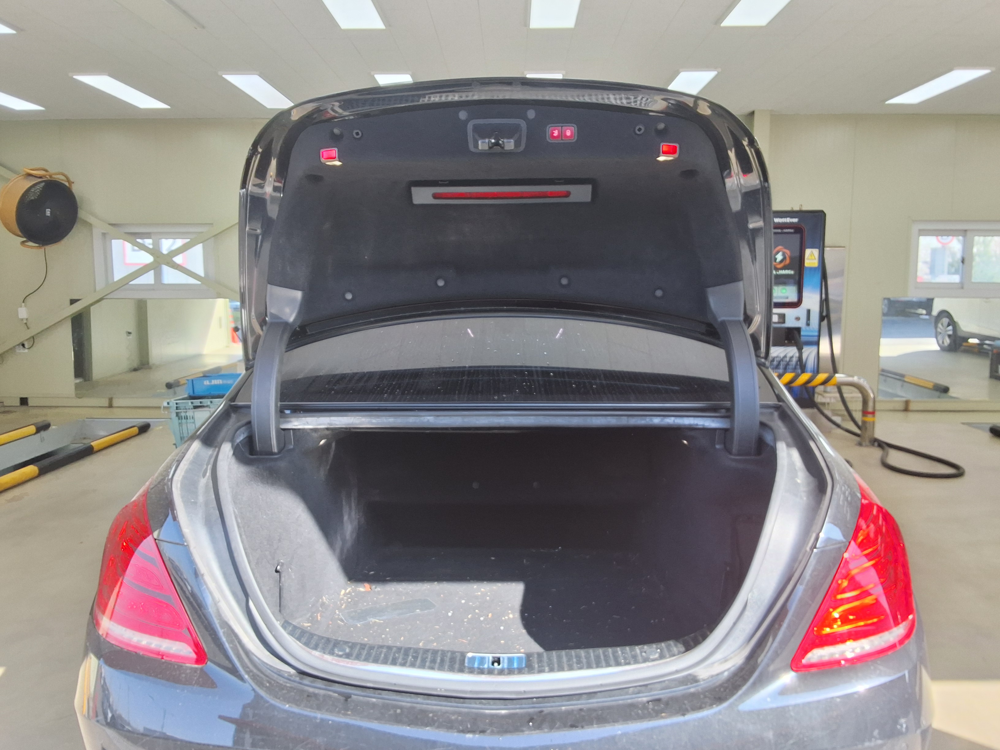 Mercedes-Benz S-Class 2014 - Image 14