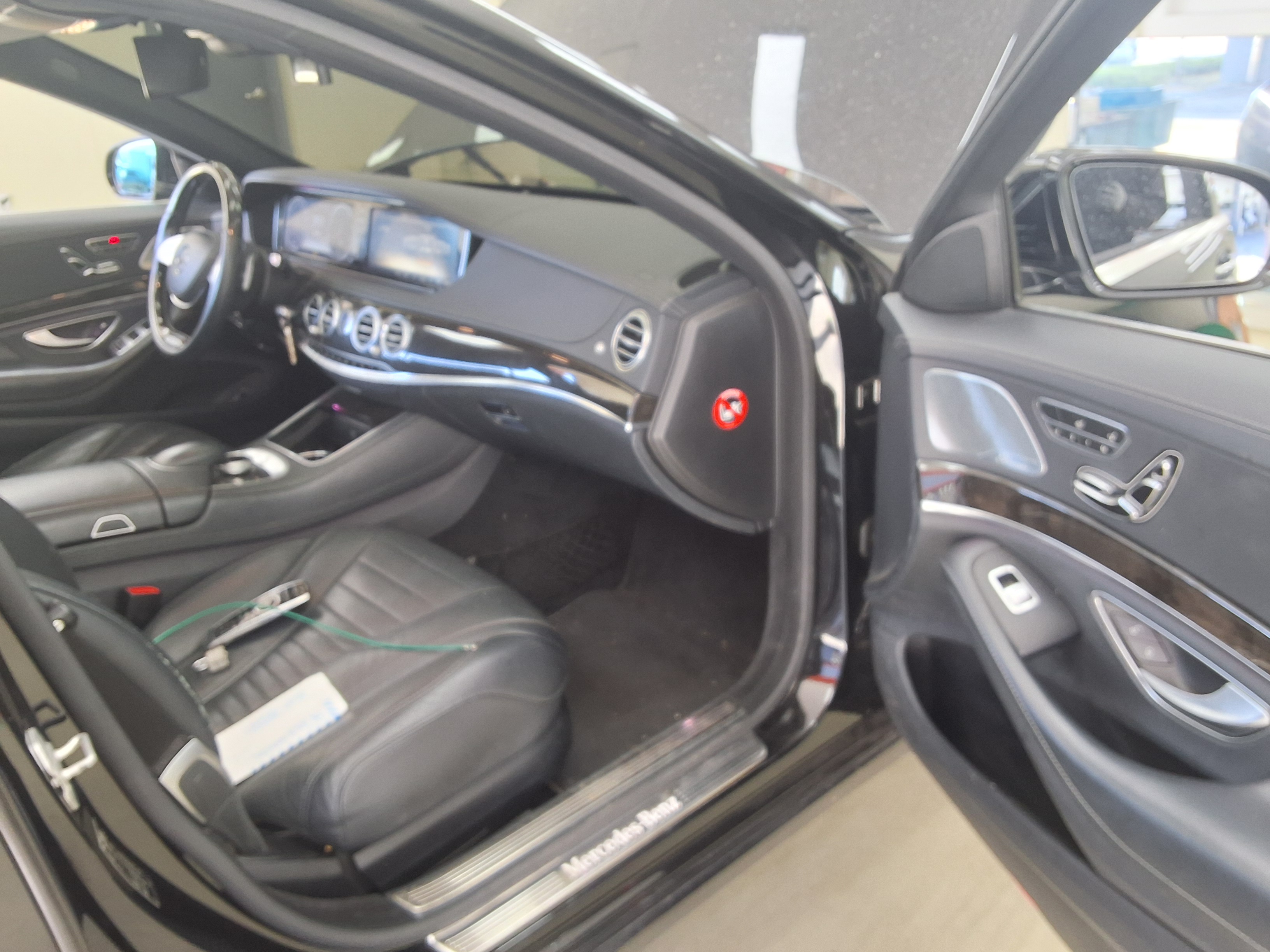 Mercedes-Benz S-Class 2014 - Image 13