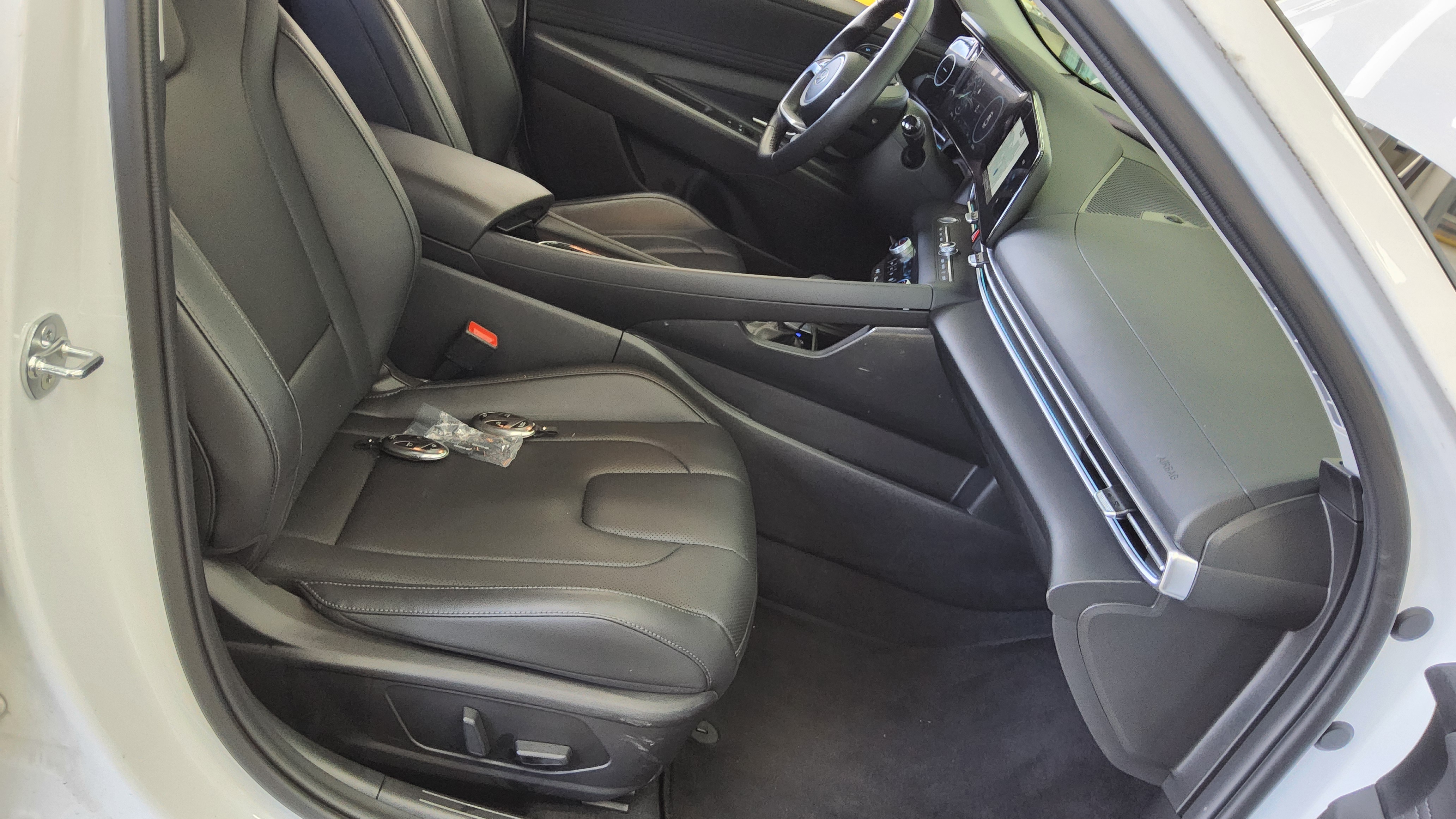 Hyundai Other 2024 - Image 13