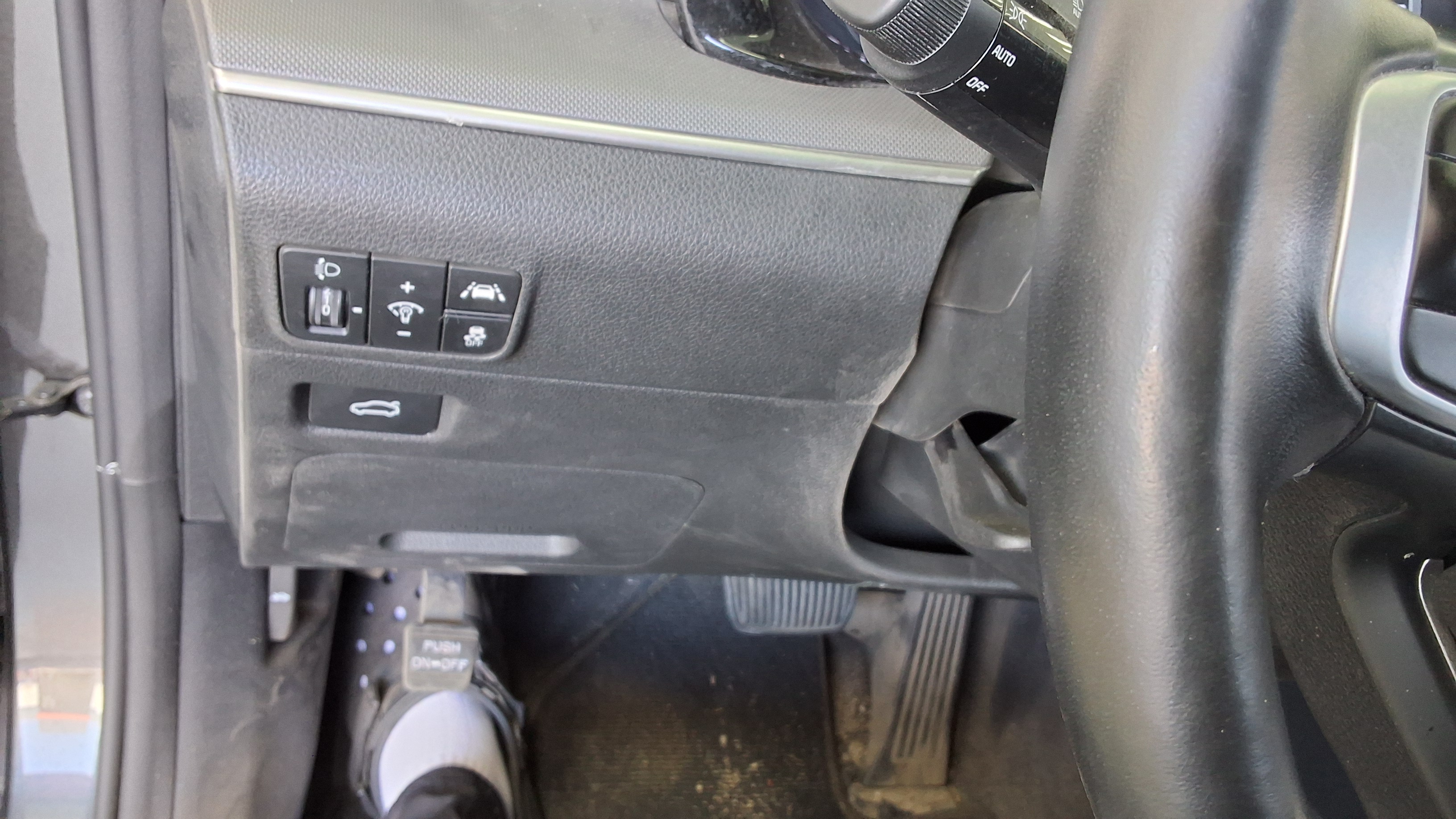 Kia K5 2023 - Image 16