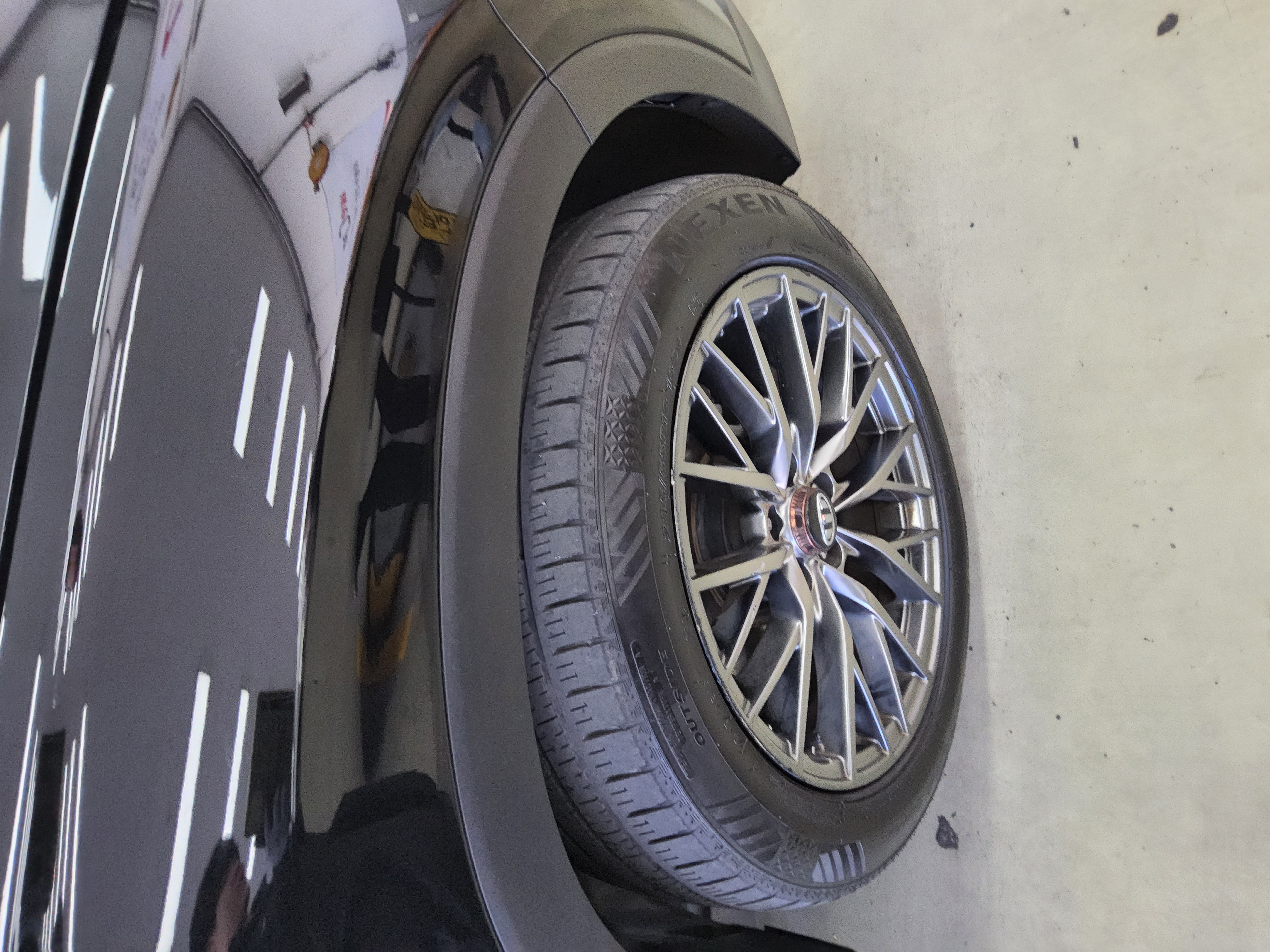 Hyundai Santa Fe 2019 - Image 21