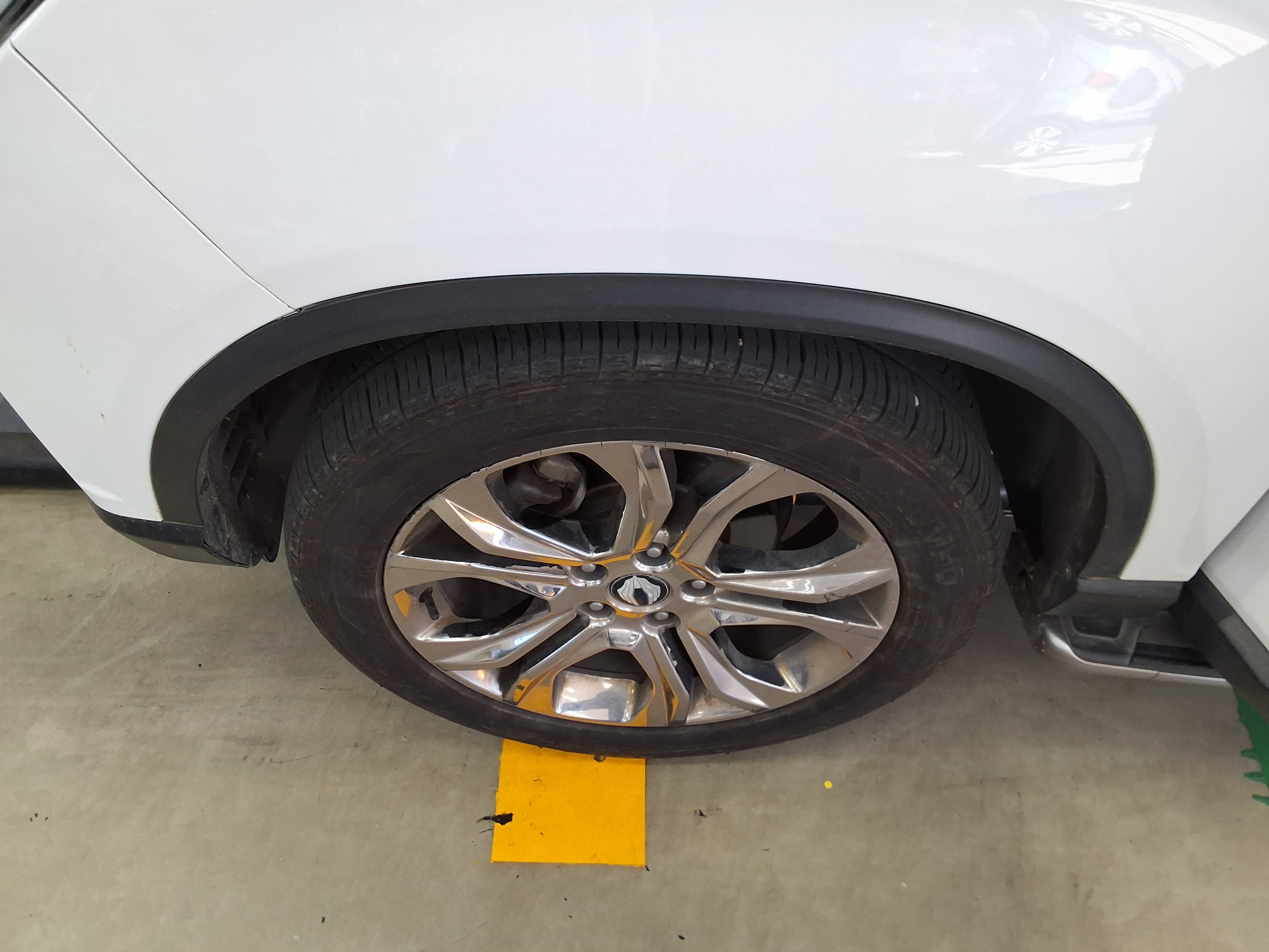 KG Mobility Rexton - 21