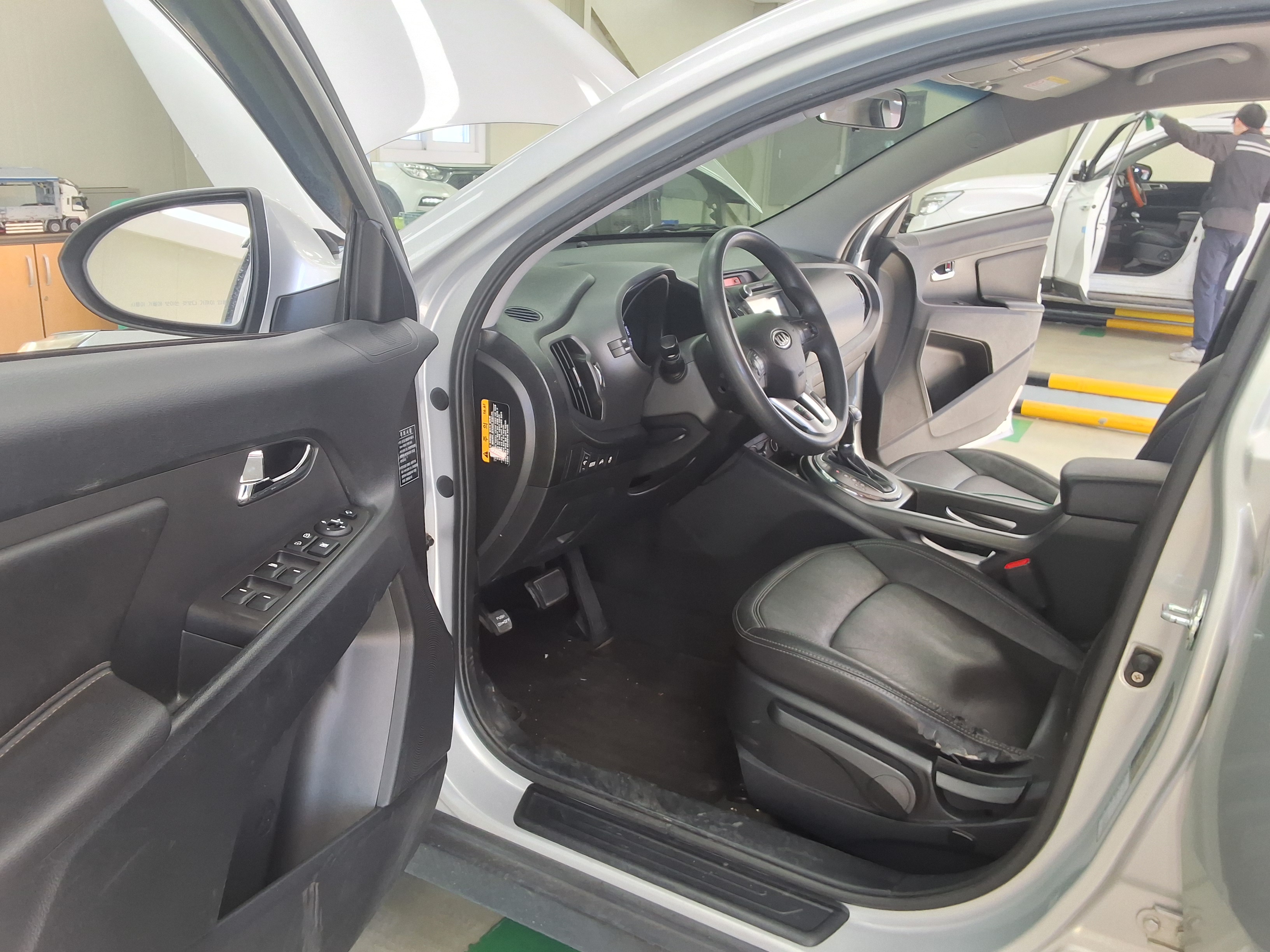 Kia Sportage 2012 - Image 9