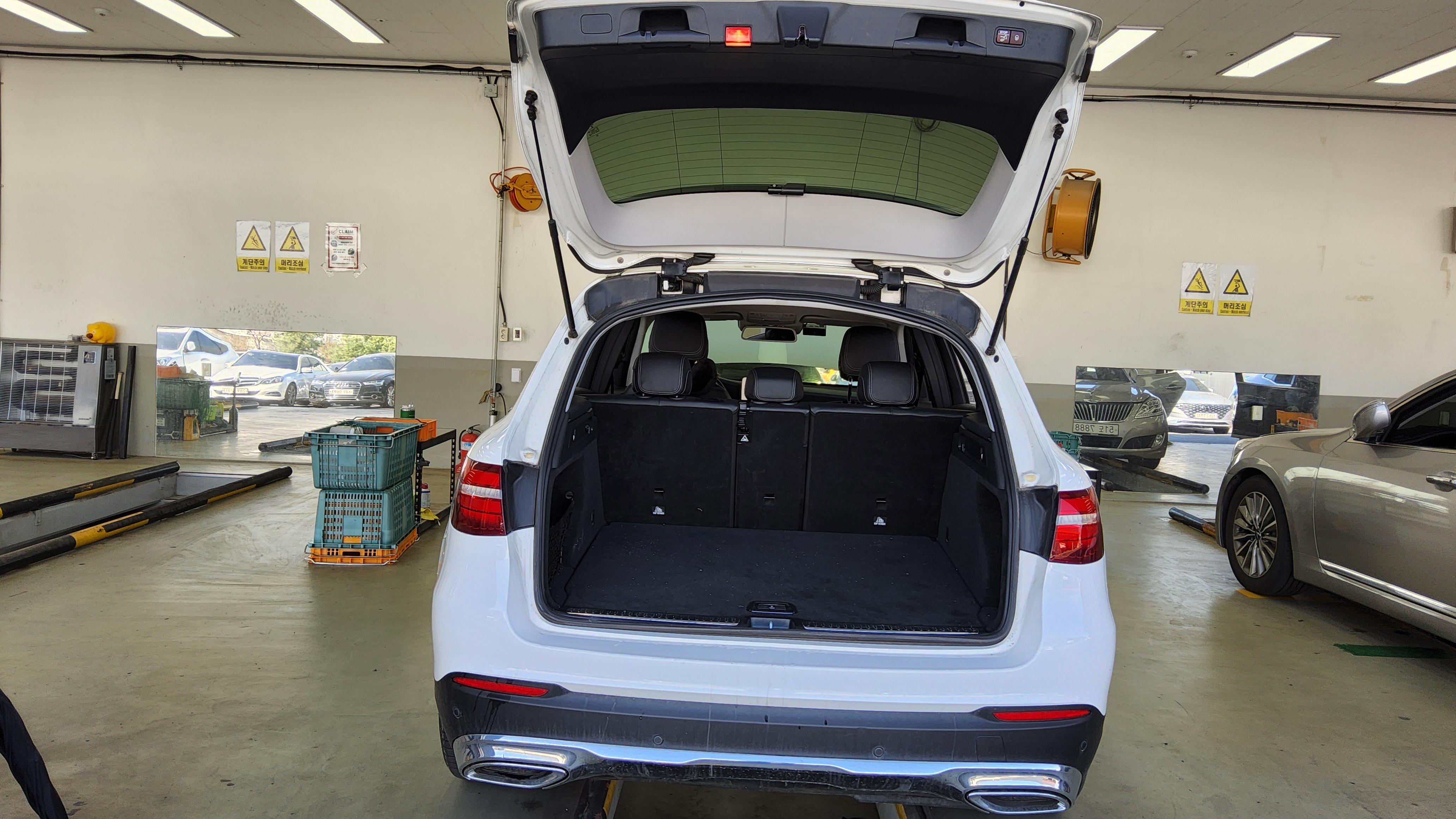 Mercedes-Benz GLC-Class 2017 - Image 14