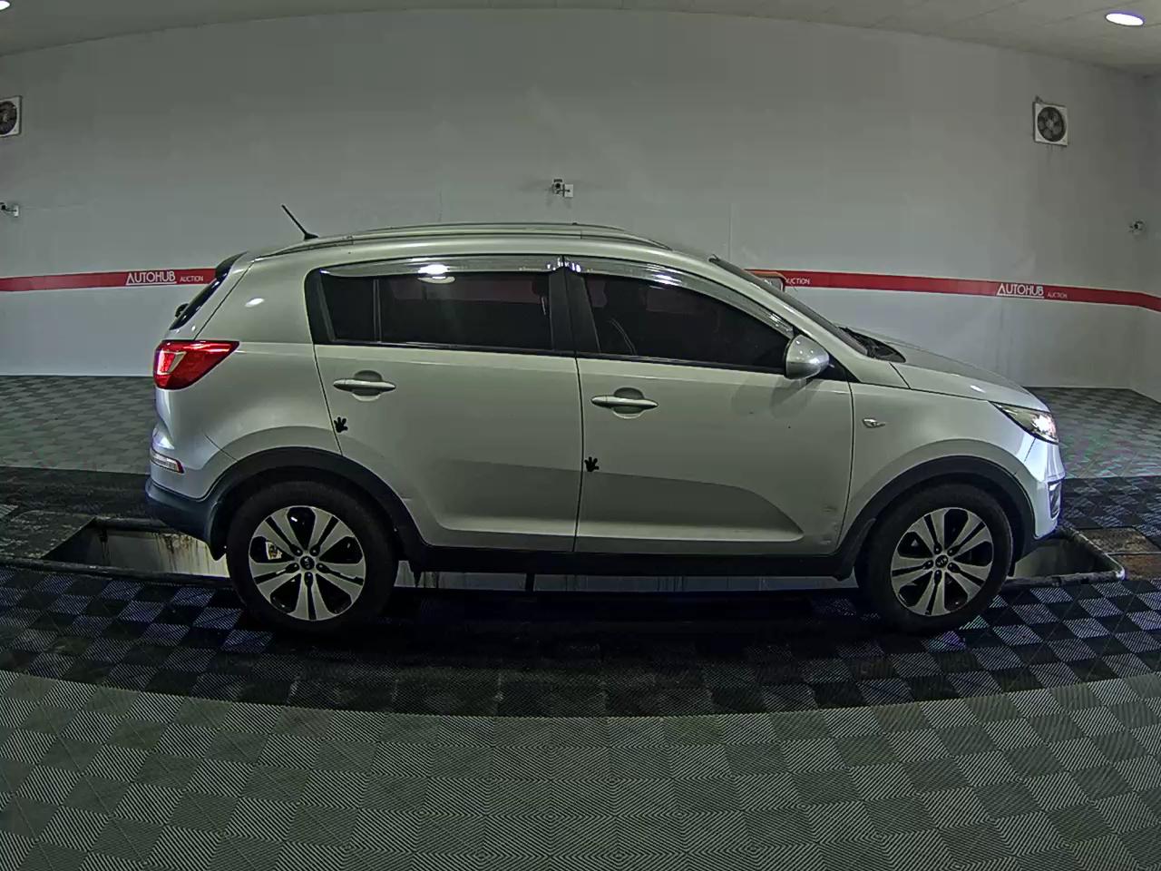 Kia Sportage 2012 - Image 3