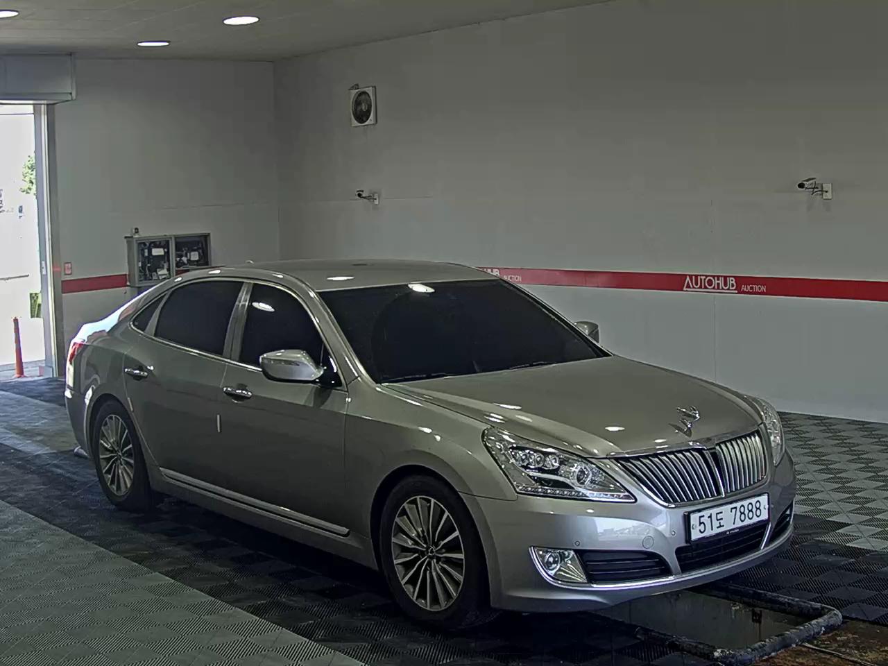 Hyundai New Equus 2014 - Image 2
